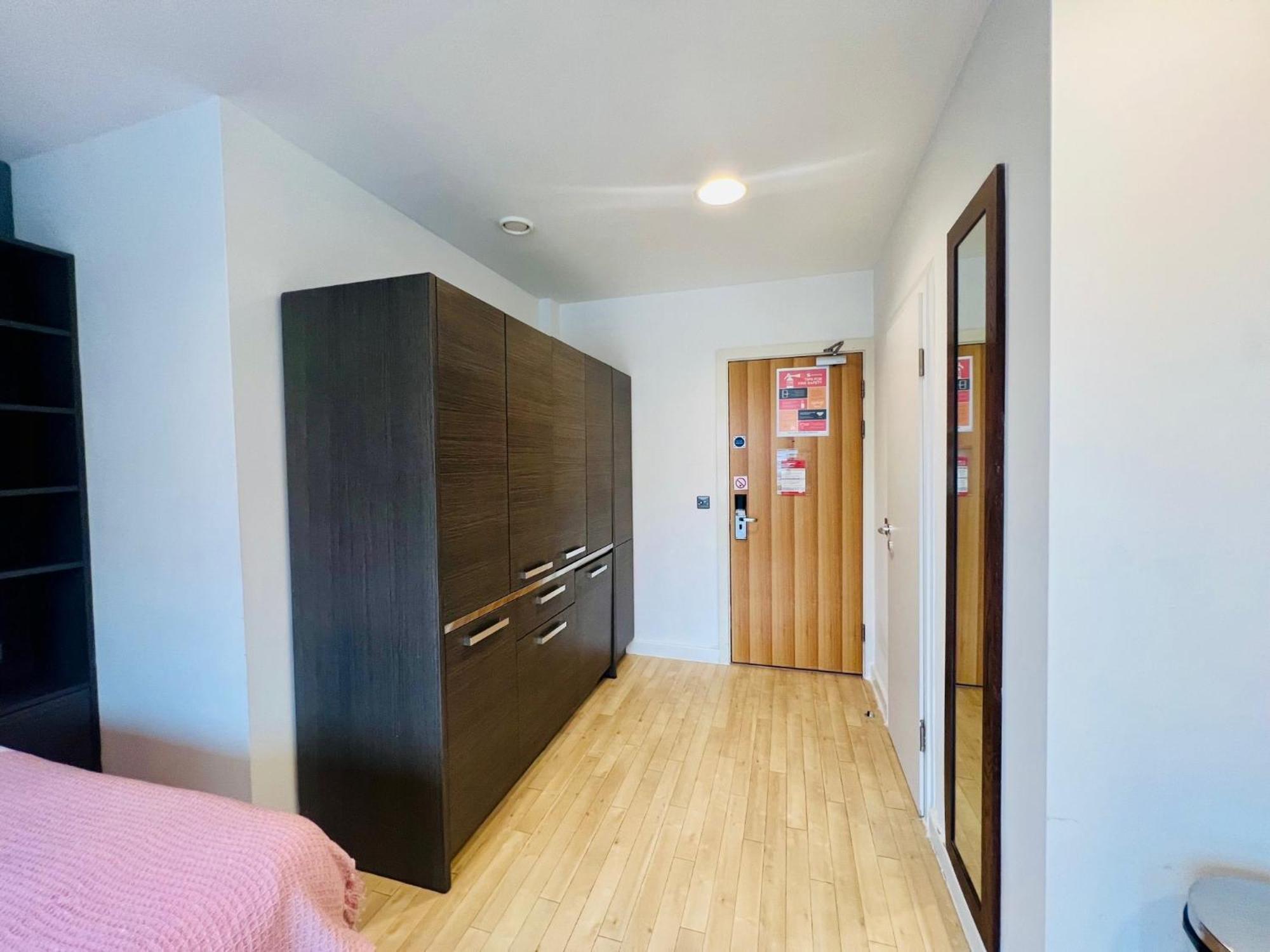 Stuhomes - Arundel House London