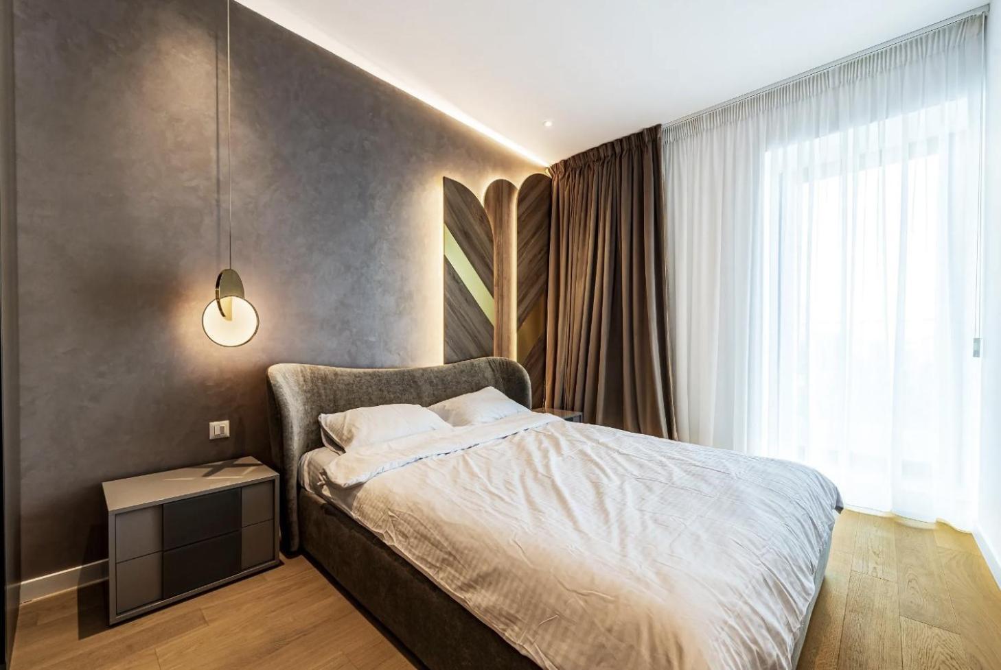 Apartment Lovely 4 Bdr Parking *