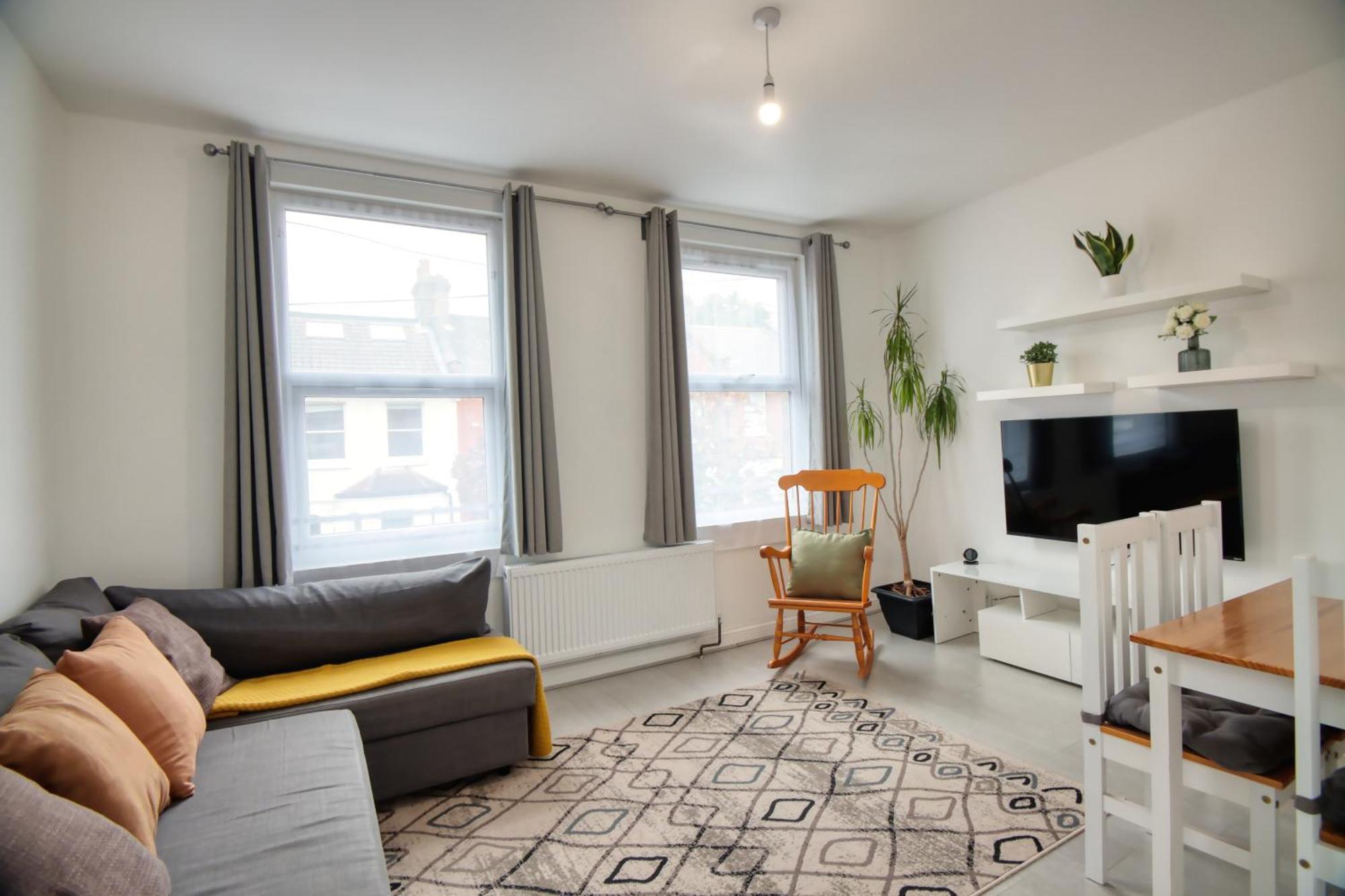 Serviced Near Tottenham Hotspurs Football Stadium Great For Contractors London