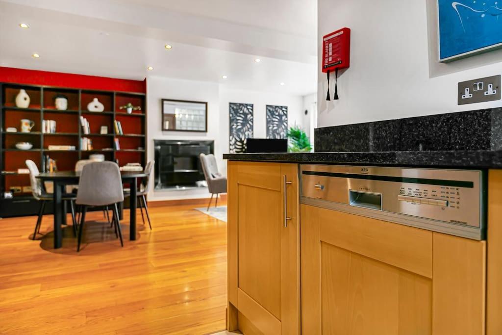 Stylish Next To Paddington Station Leilighet *