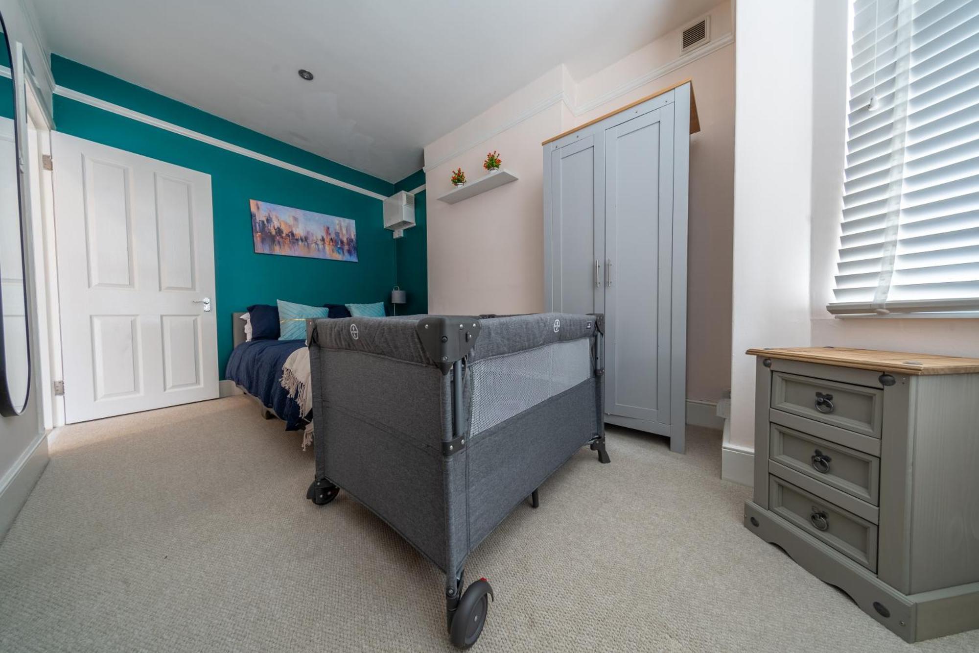 Appartement Beautiful 2 Bedroom With Private Garden In Wimbledon - Minutes From Londen