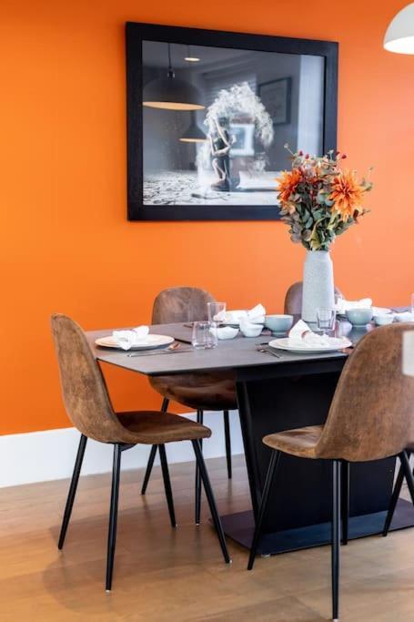 Stylishly Designed 4 Bedroom London