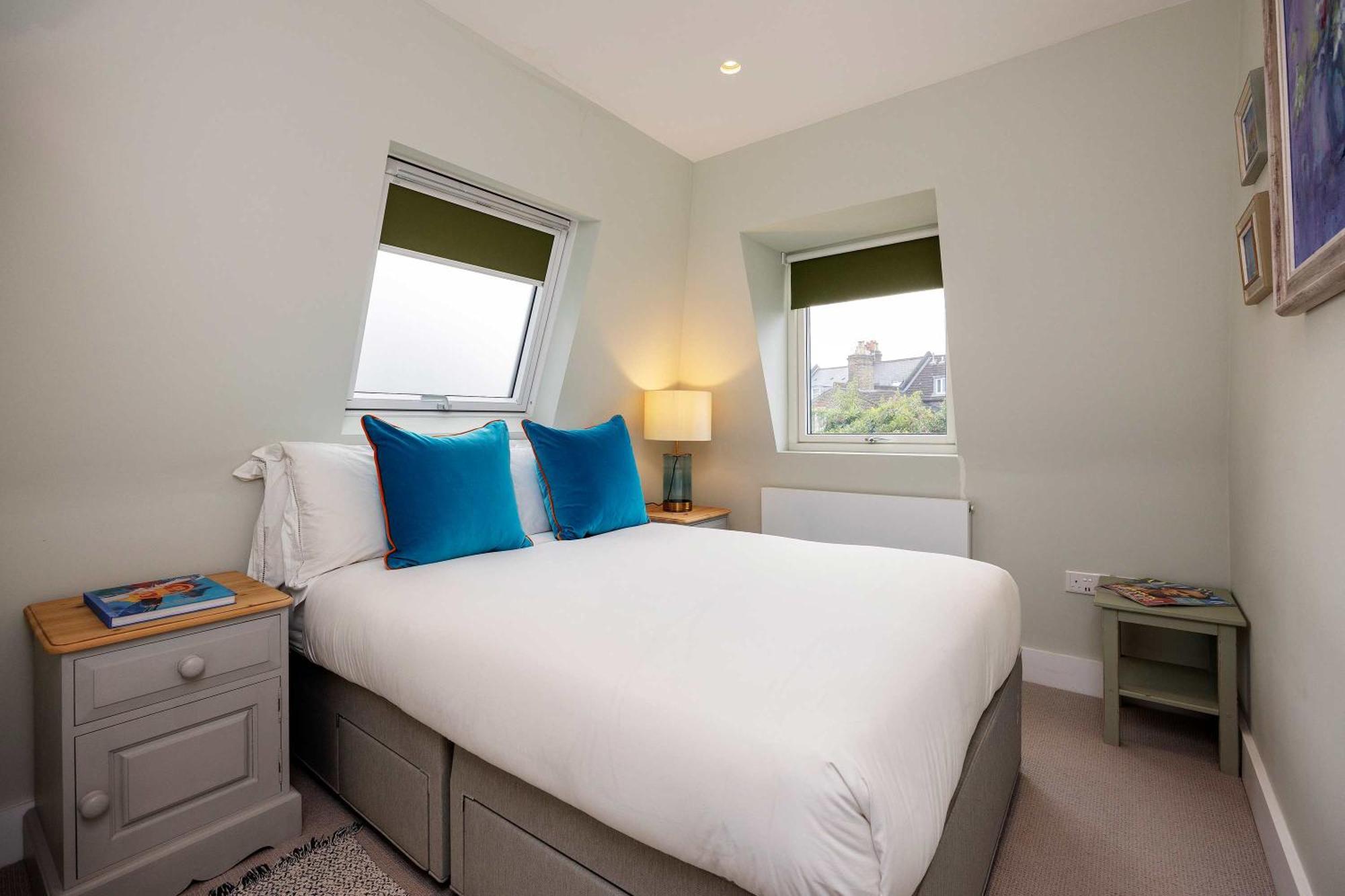 Veeve - A Leafy Retreat * London