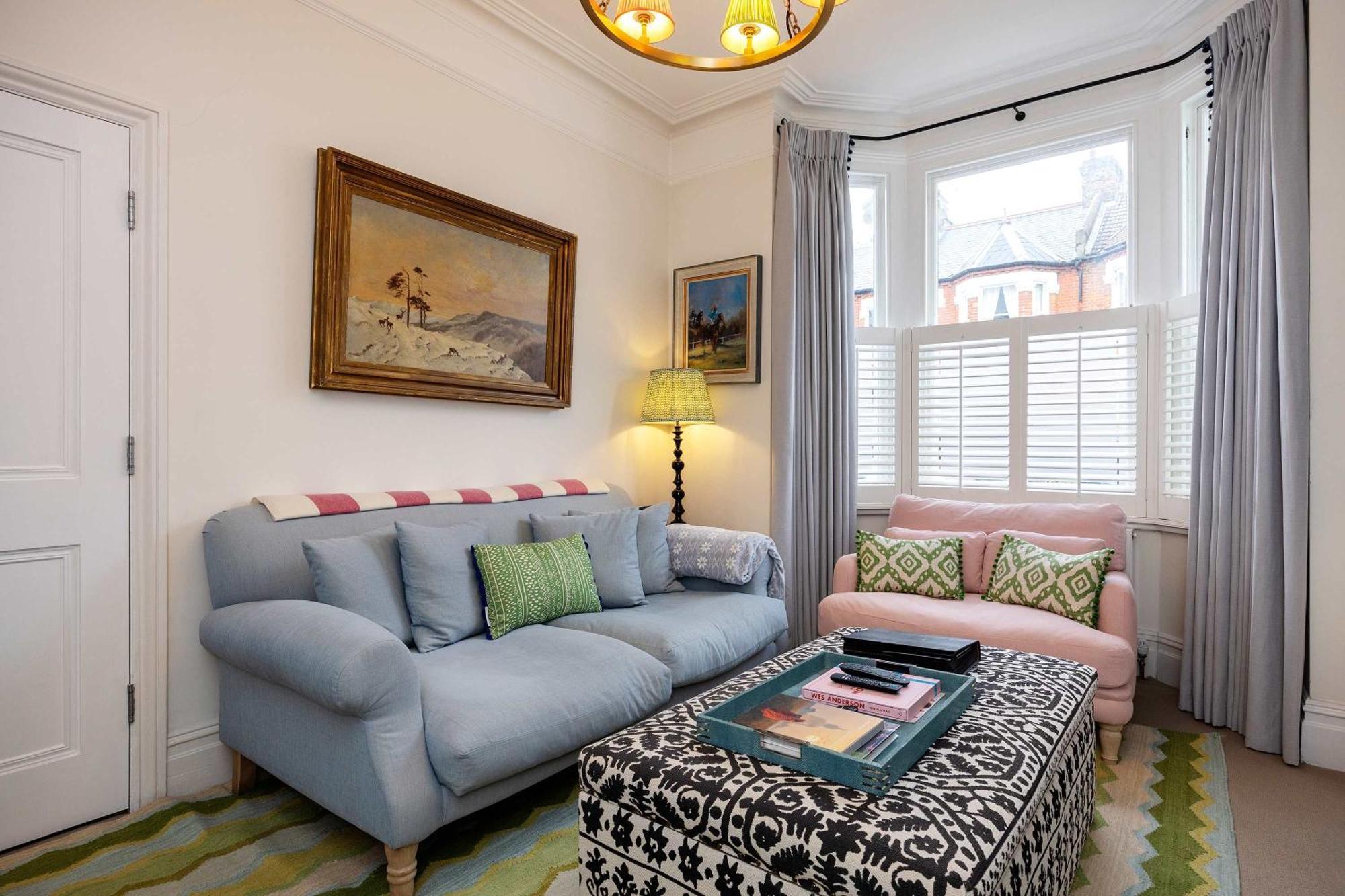 Veeve - A Leafy Retreat London