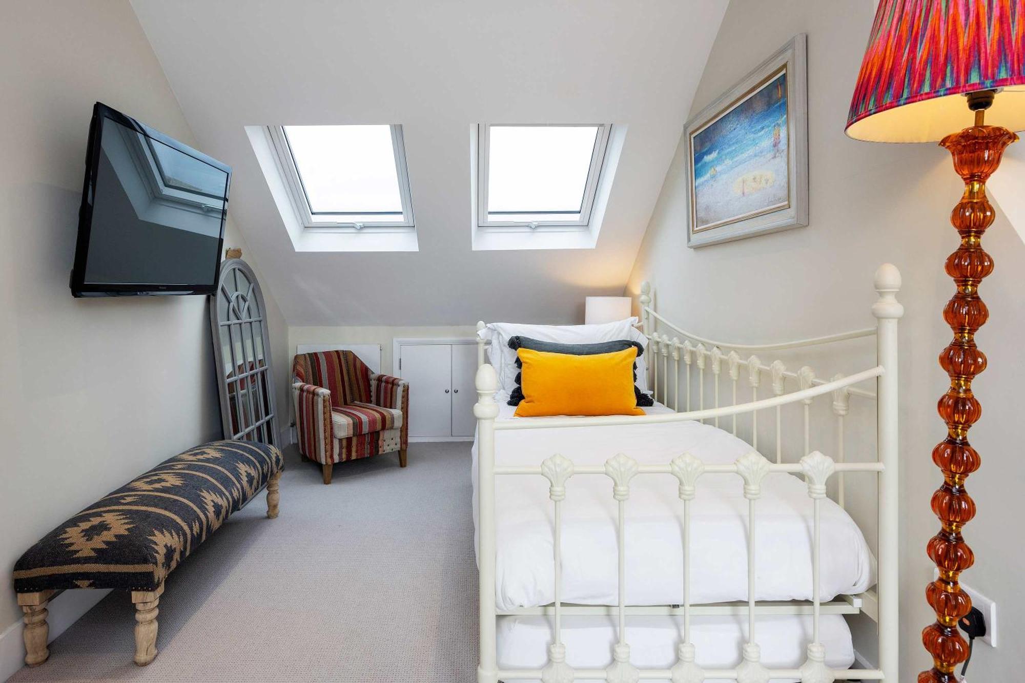 Veeve - A Leafy Retreat London