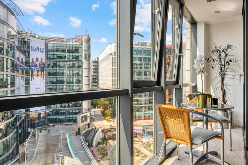 Luxury Living In Paddington, Leilighet