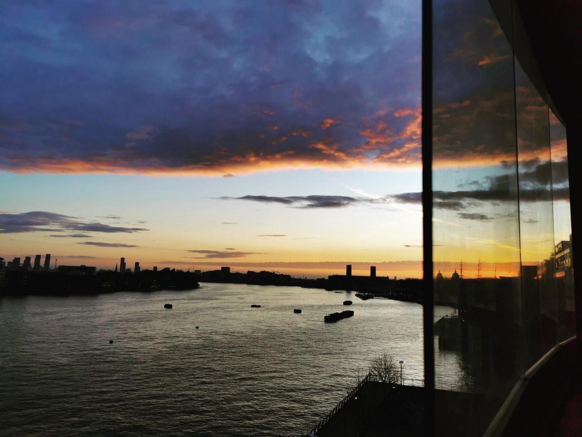 Privatunterkunft In Flat With Stunning Thames River View *