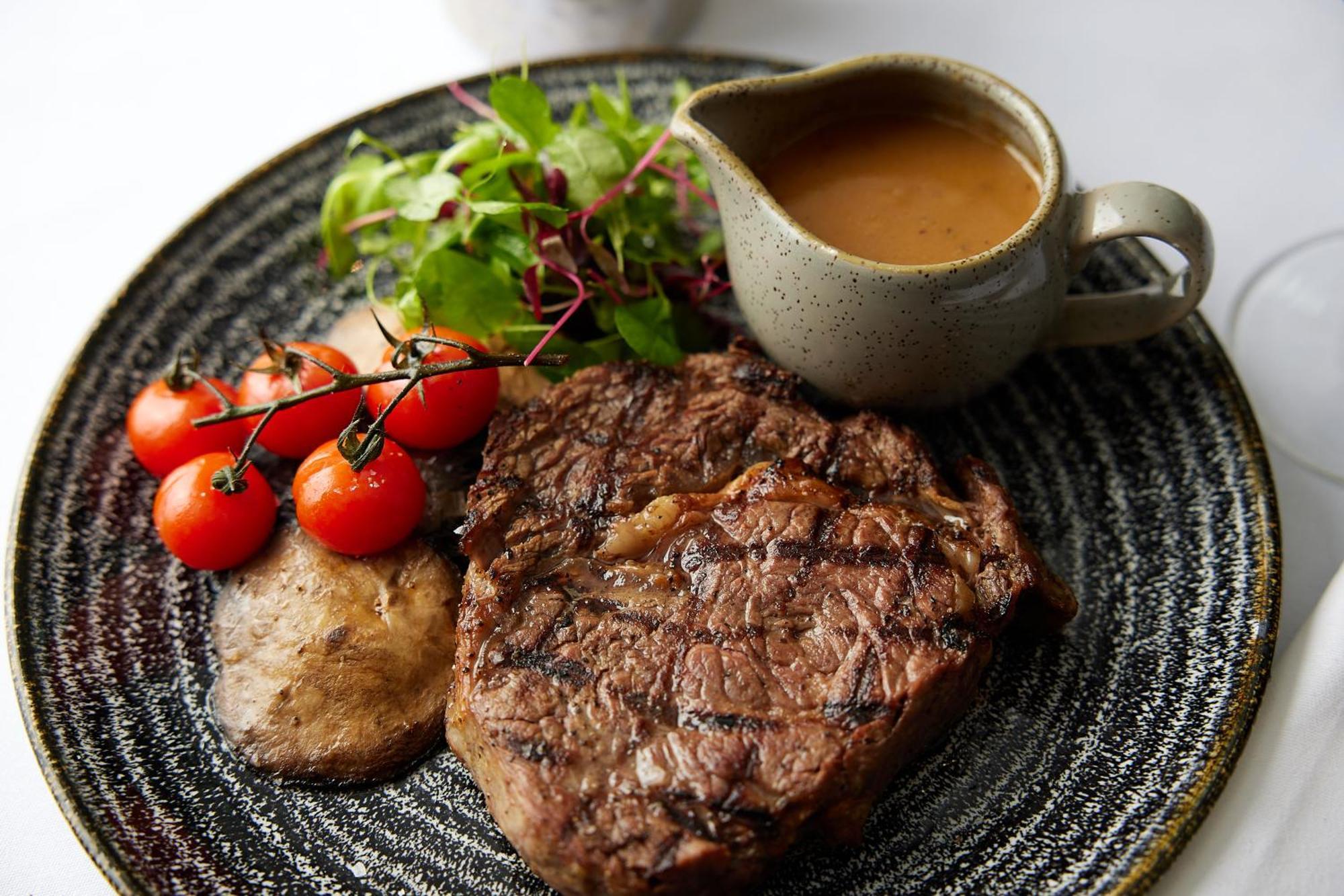 The Royal Horseguards Hotel, 4*