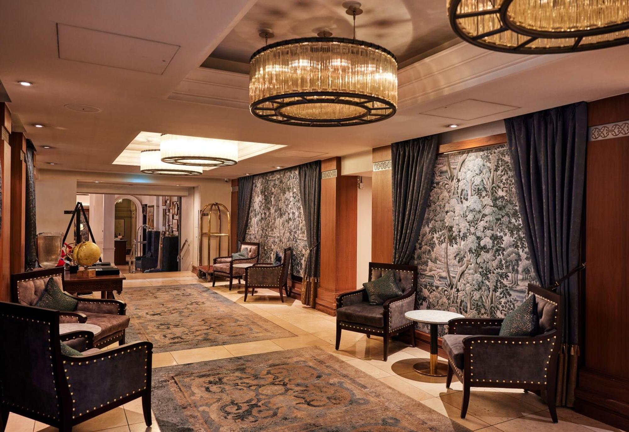 The Royal Horseguards Hotel, 4*