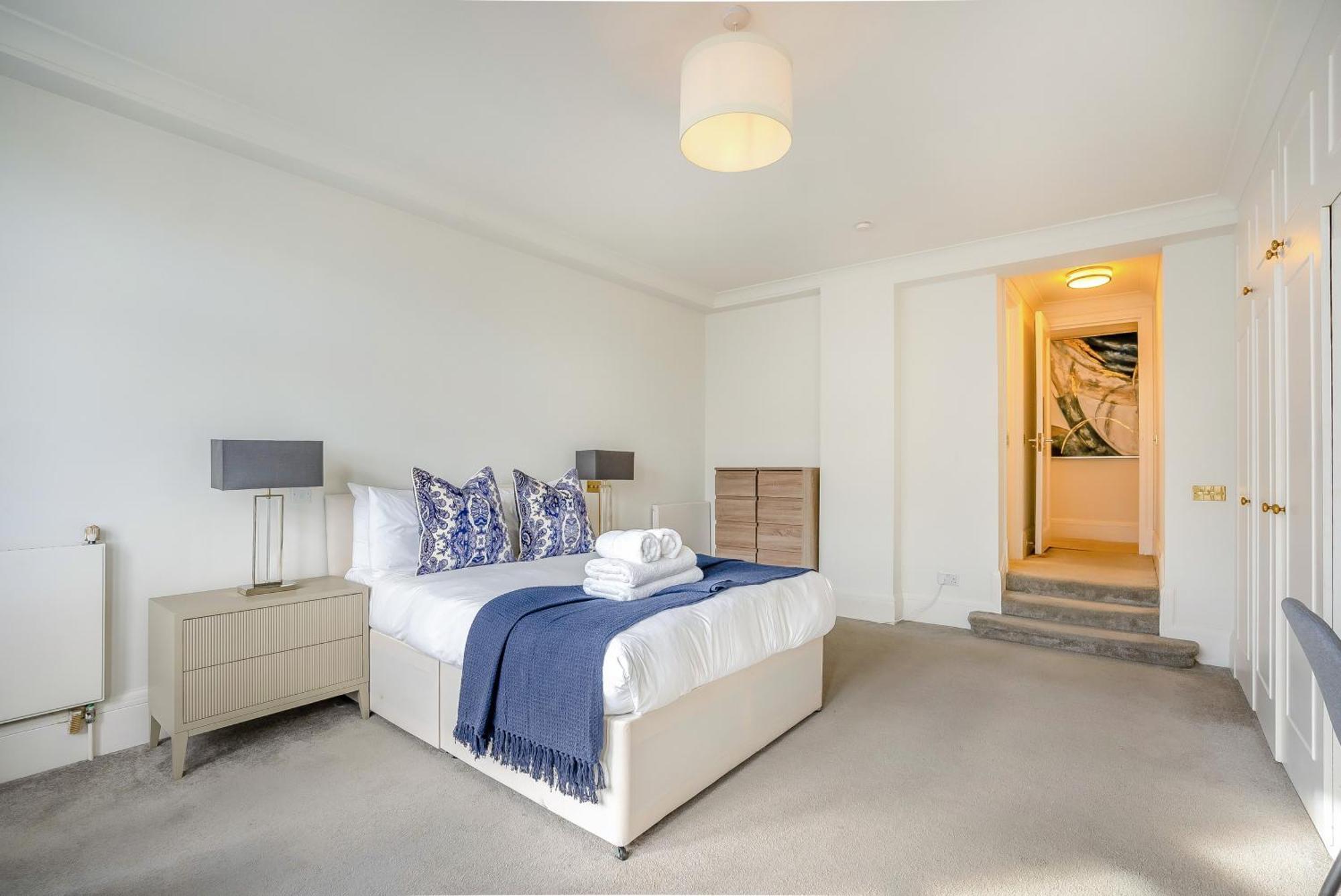 Regents Park Apartment London