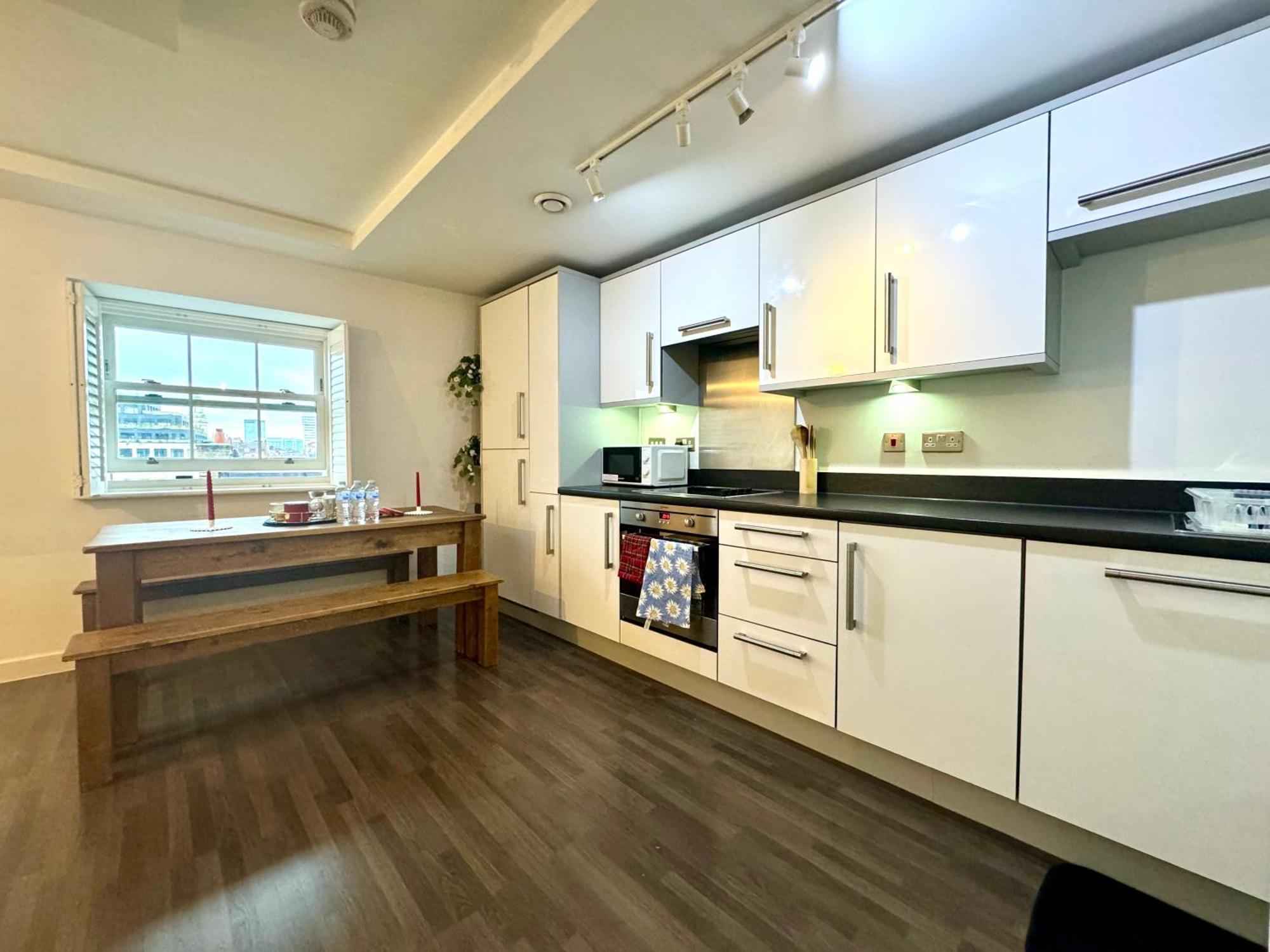 Marble Arch By Al Faisal Apartment London