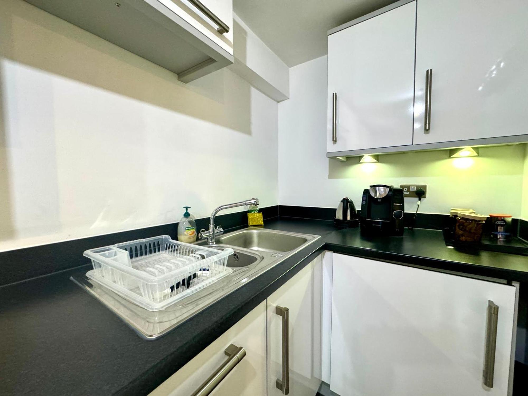 Marble Arch By Al Faisal Apartment *