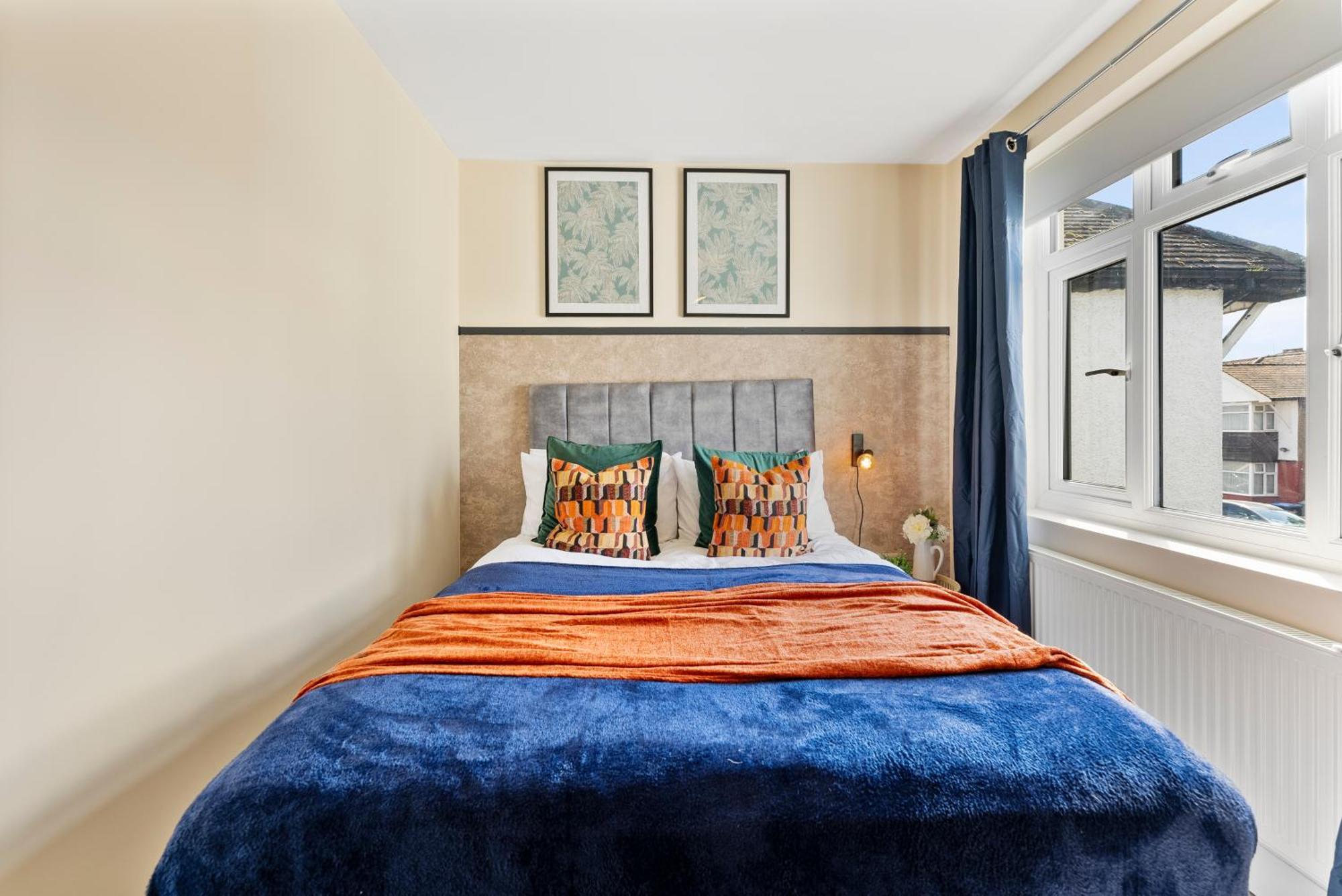 Stylish Wembley Gem - Parking -sleeps 14 * London