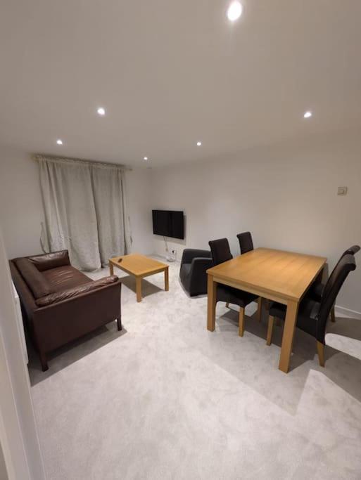 Luxury Two Bed Flat Heart Of Fulham Appartement