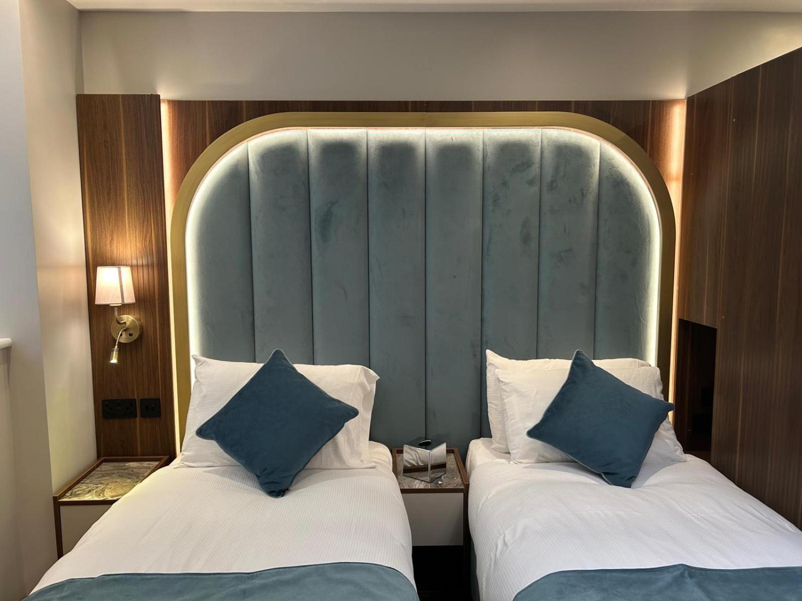 St Mark's - Merit 4* London