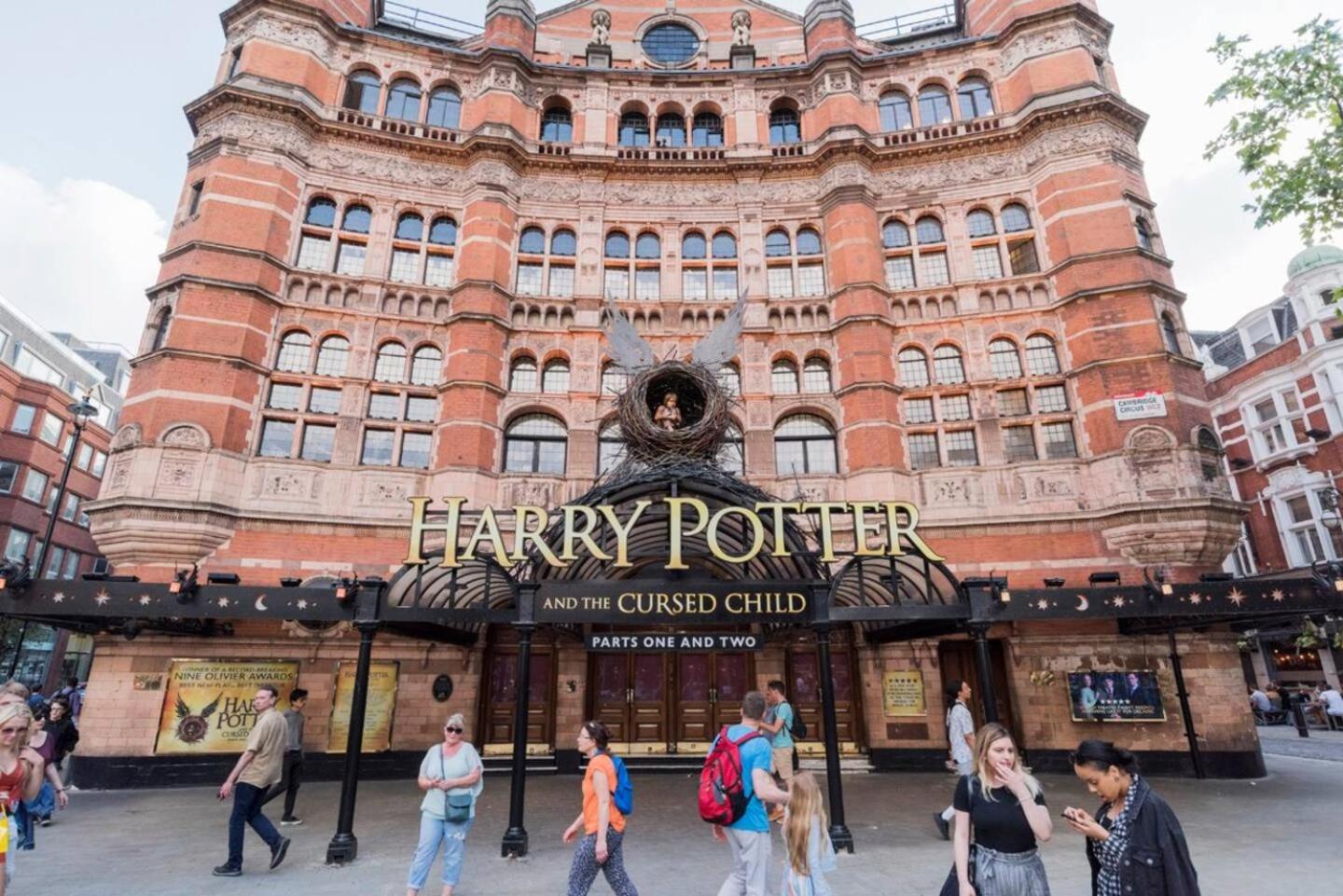 Explore From The Heart Of Soho Londen