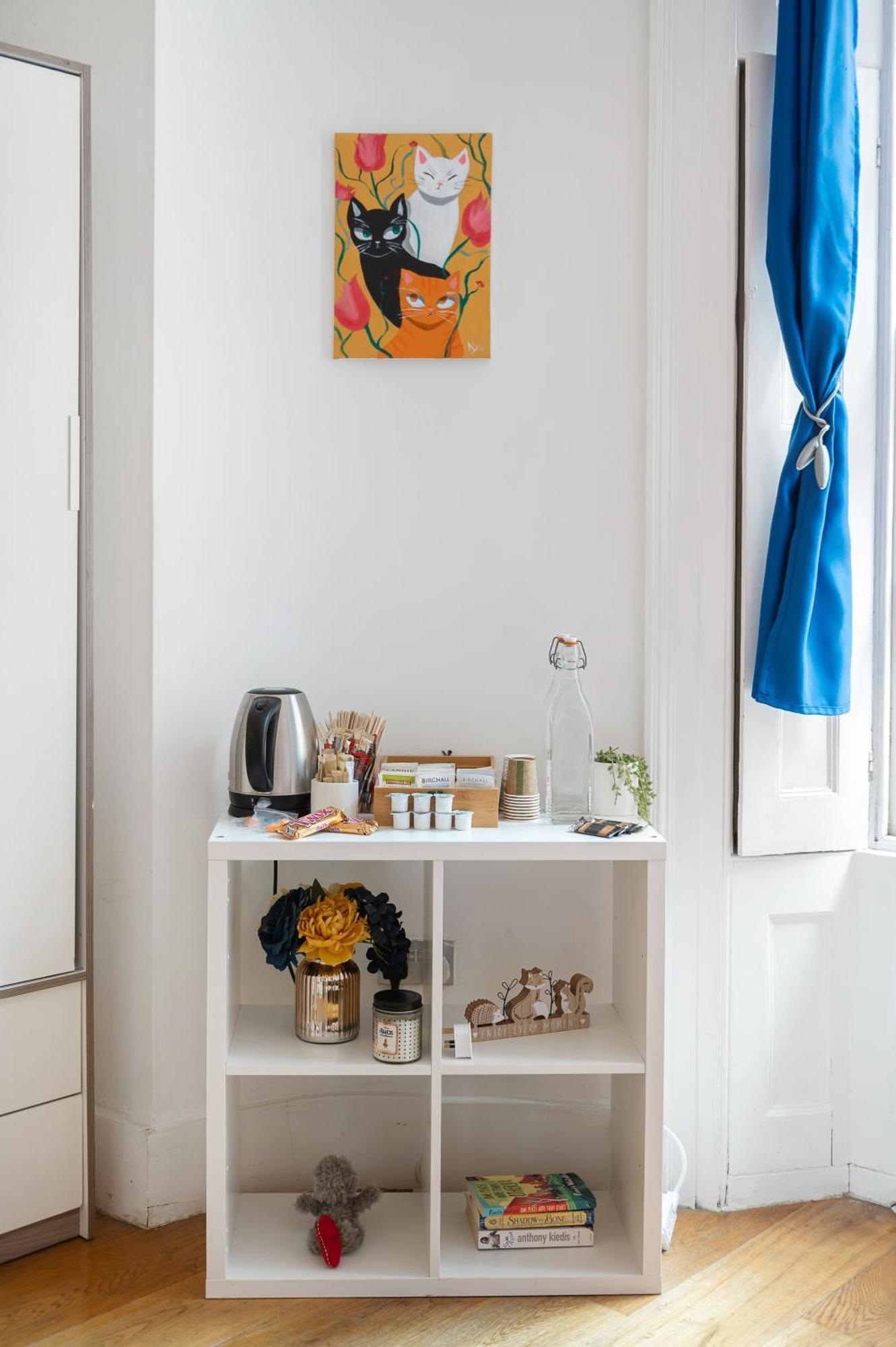 20 Min From Centre 2 Bedrooms W Ensuite *