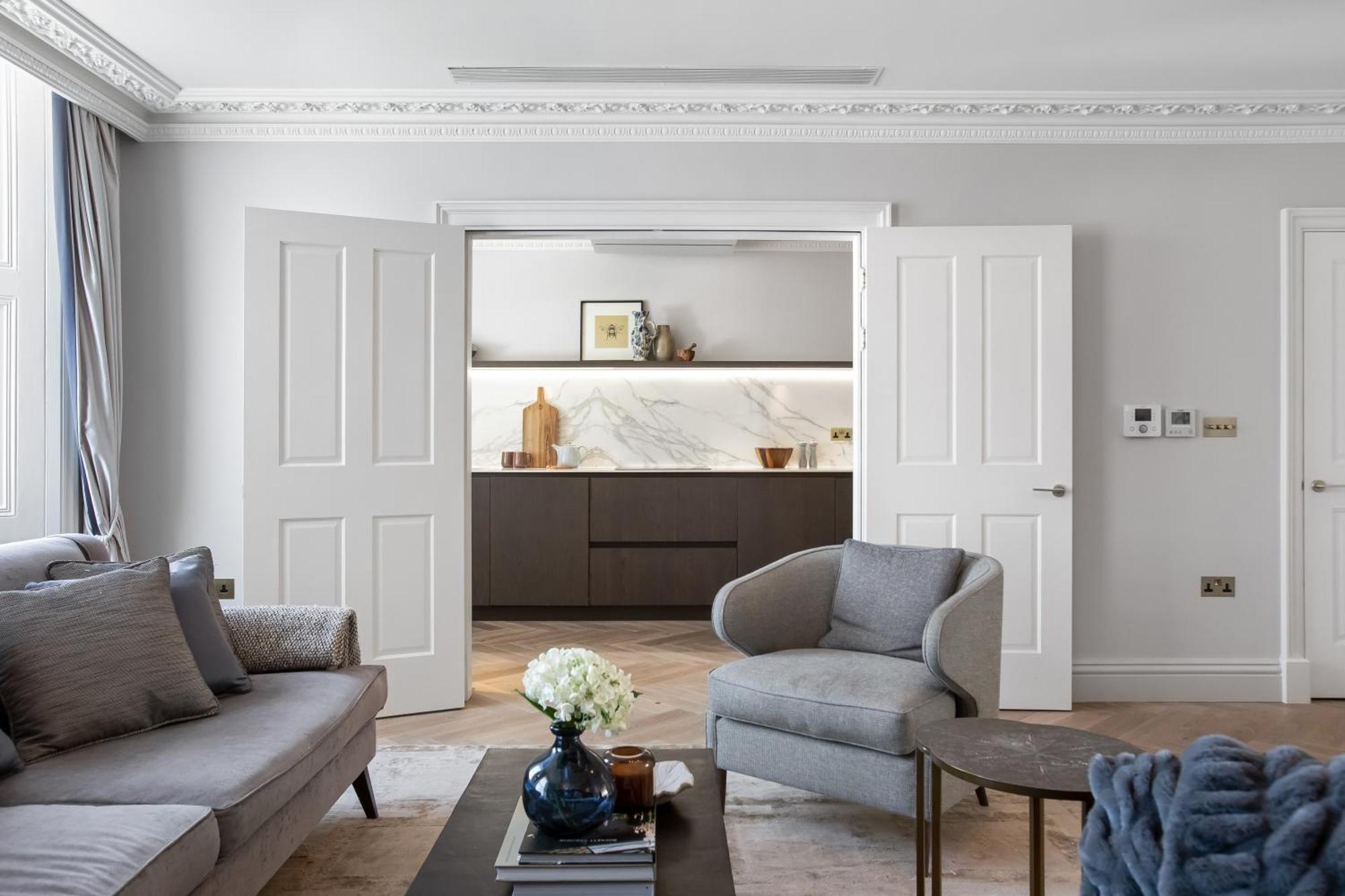Luxurious Penthouse - Hyde Park- Air Con