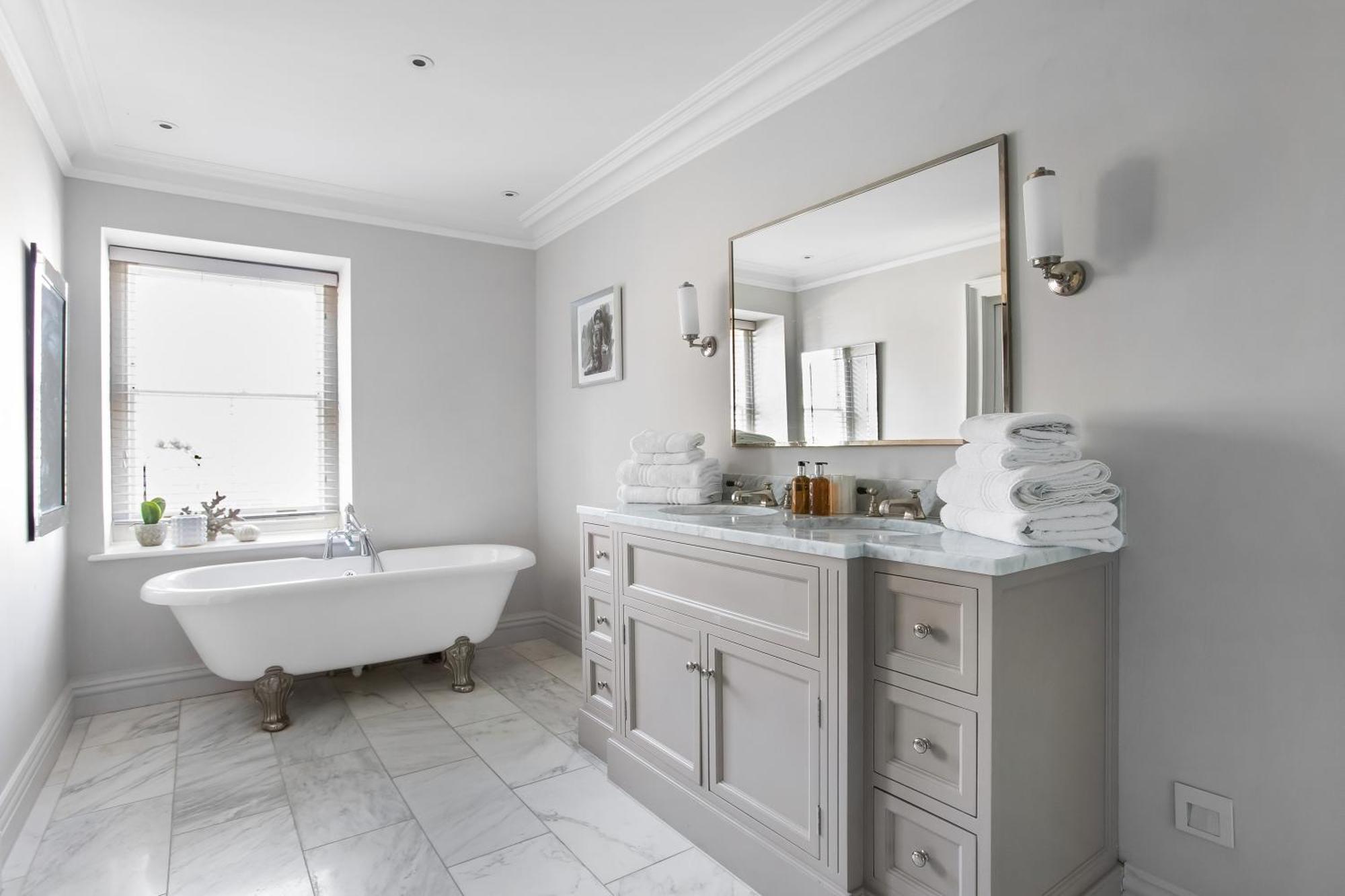 Luxurious Penthouse - Hyde Park- Air Con Apartment London