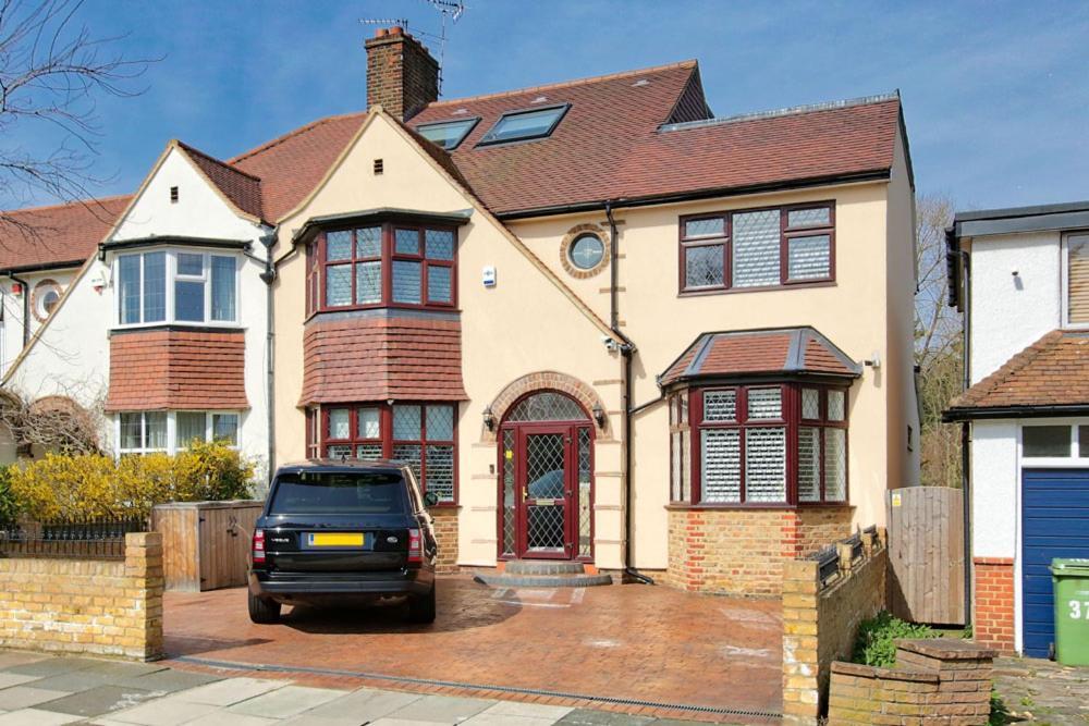 Privat overnatting Stunning Double Bedroom Greenwich With Private Bathroom *