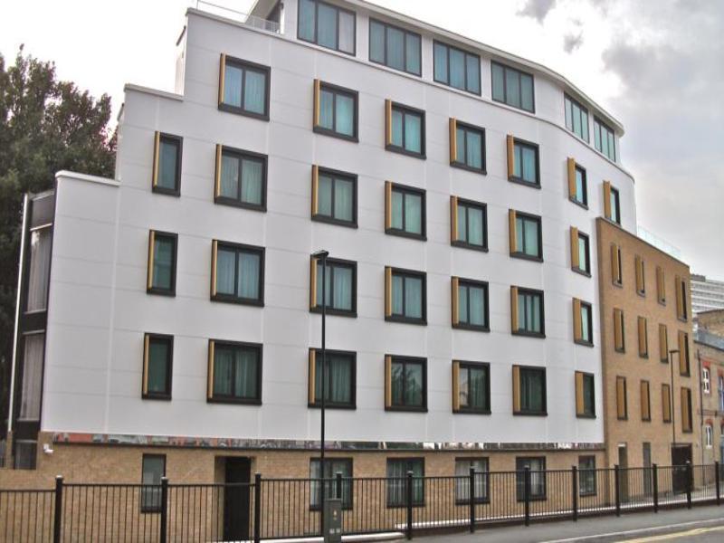 Hotel The Westbridge Stratford London