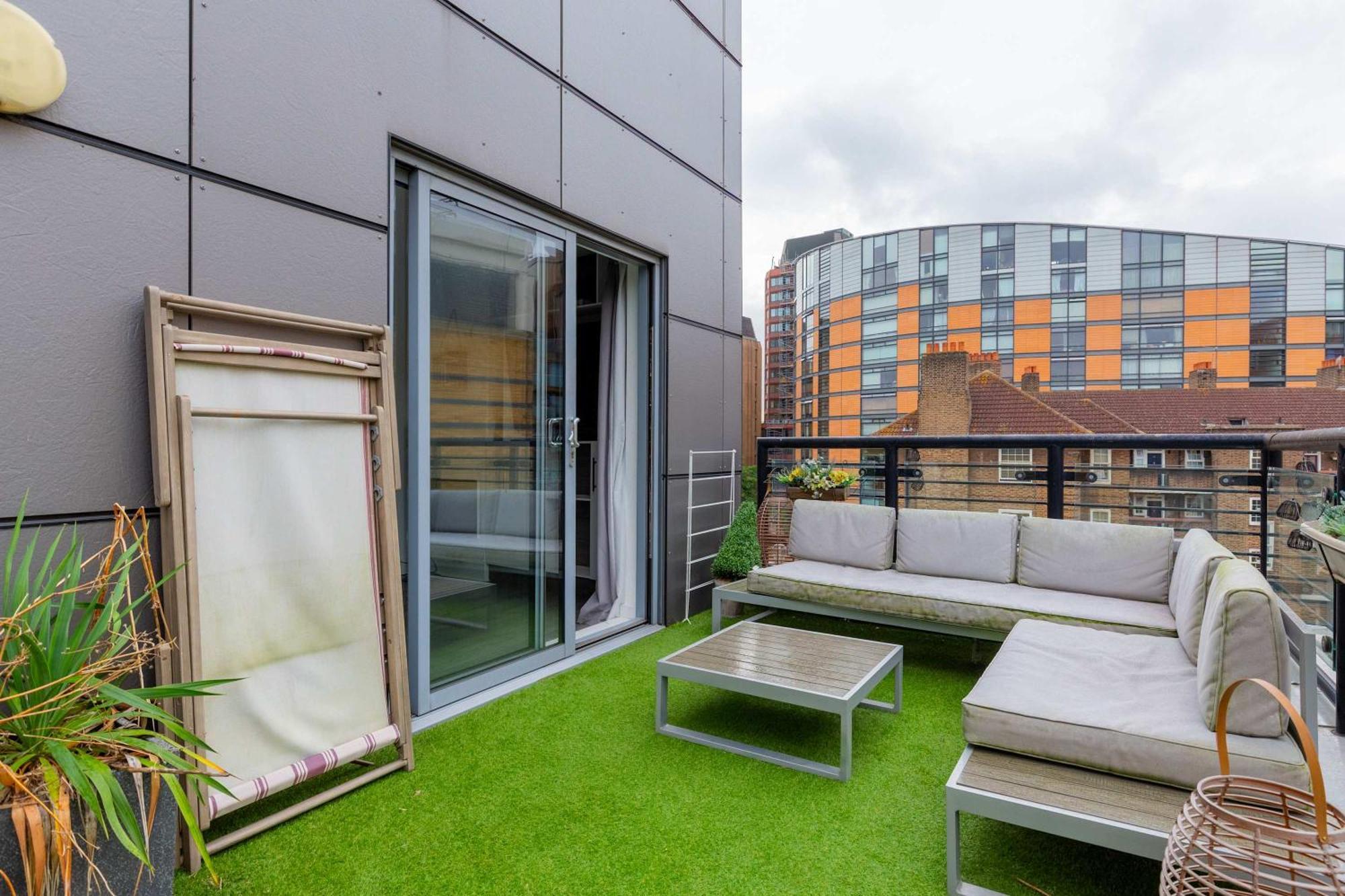 Bright 2 Bedroom Flat In Lambeth With Balcony Appartement *