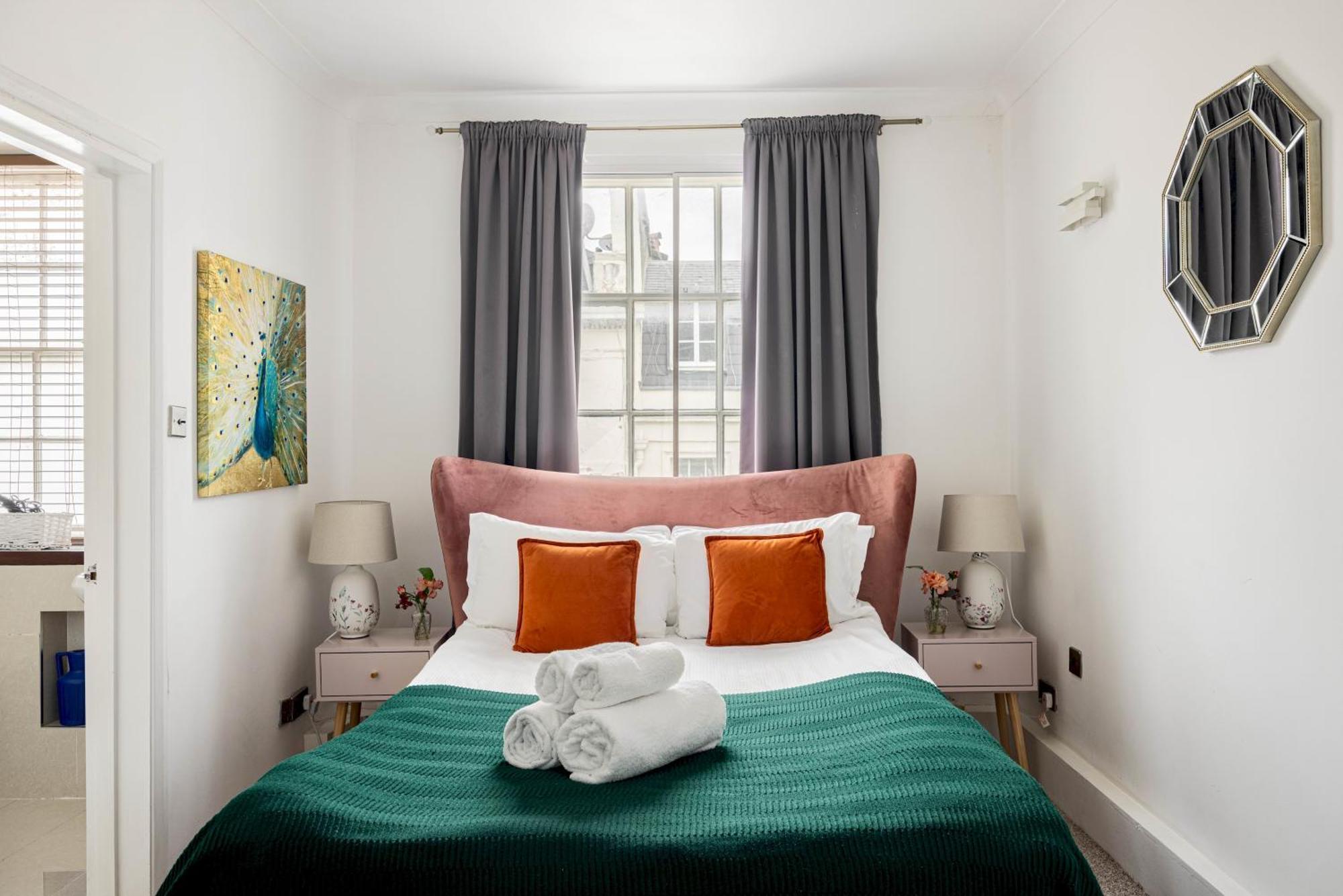 Picktheplace Lancaster Gate London
