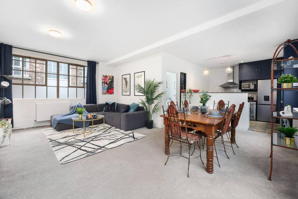 Apartment Two-bedroom Short Term & Flexible Renting Hackney With Free Wifi And Roof Terrace! London