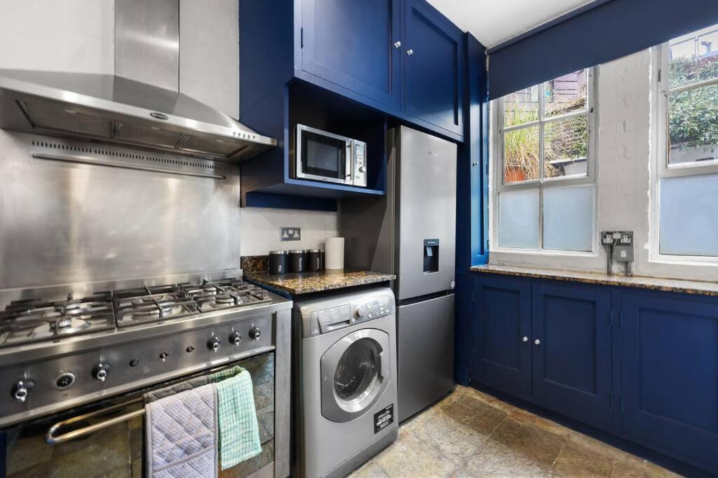 Apartment Two-bedroom Short Term & Flexible Renting Hackney With Free Wifi And Roof Terrace!