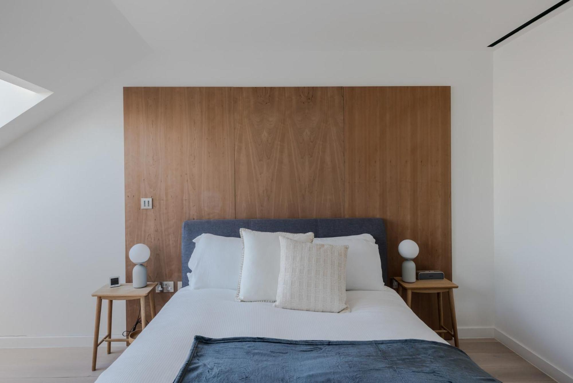Zen Sanctuary - Soho - By Frankie Says Appartement Londen