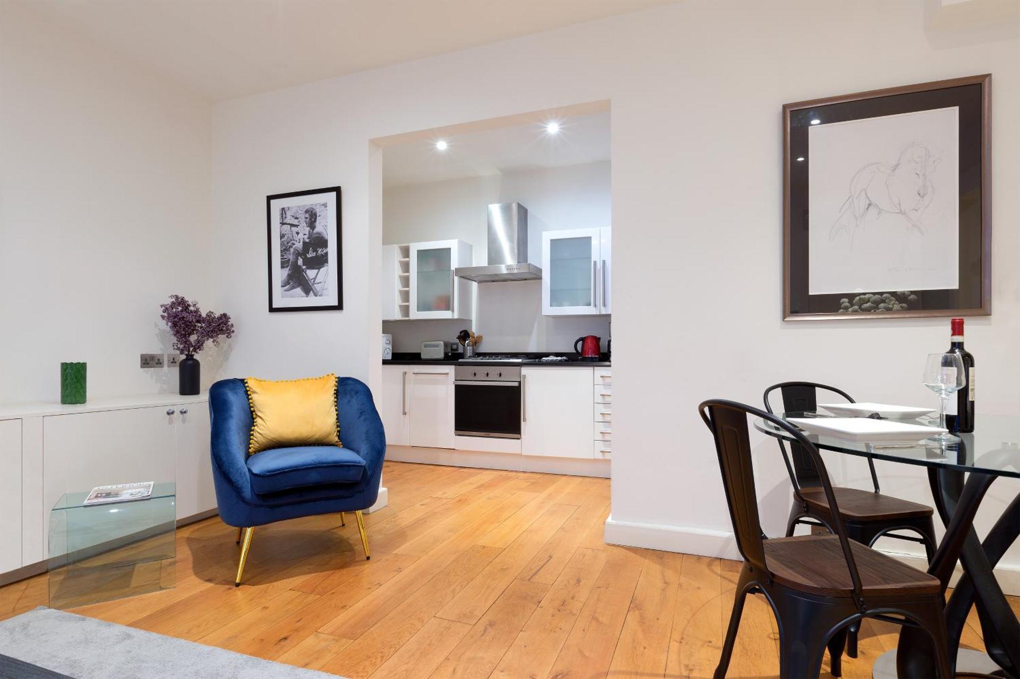 Hyde Park - Knightsbridge - Private Entrance Leilighet London