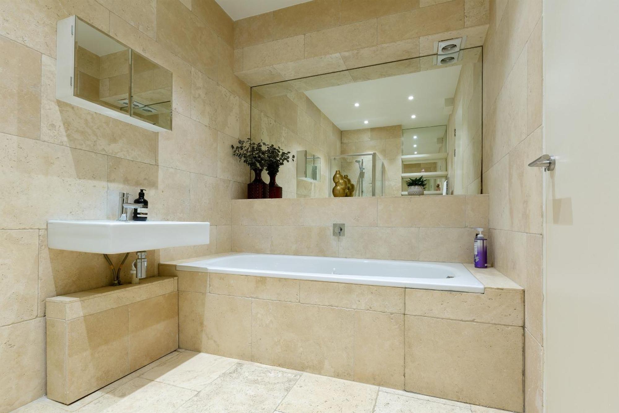 Leilighet Hyde Park - Knightsbridge - Private Entrance *