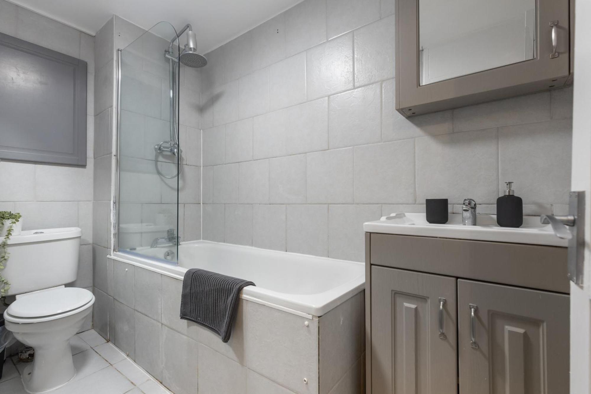 Archway Oasis - Beautiful & Spacious - Close To Ldn *