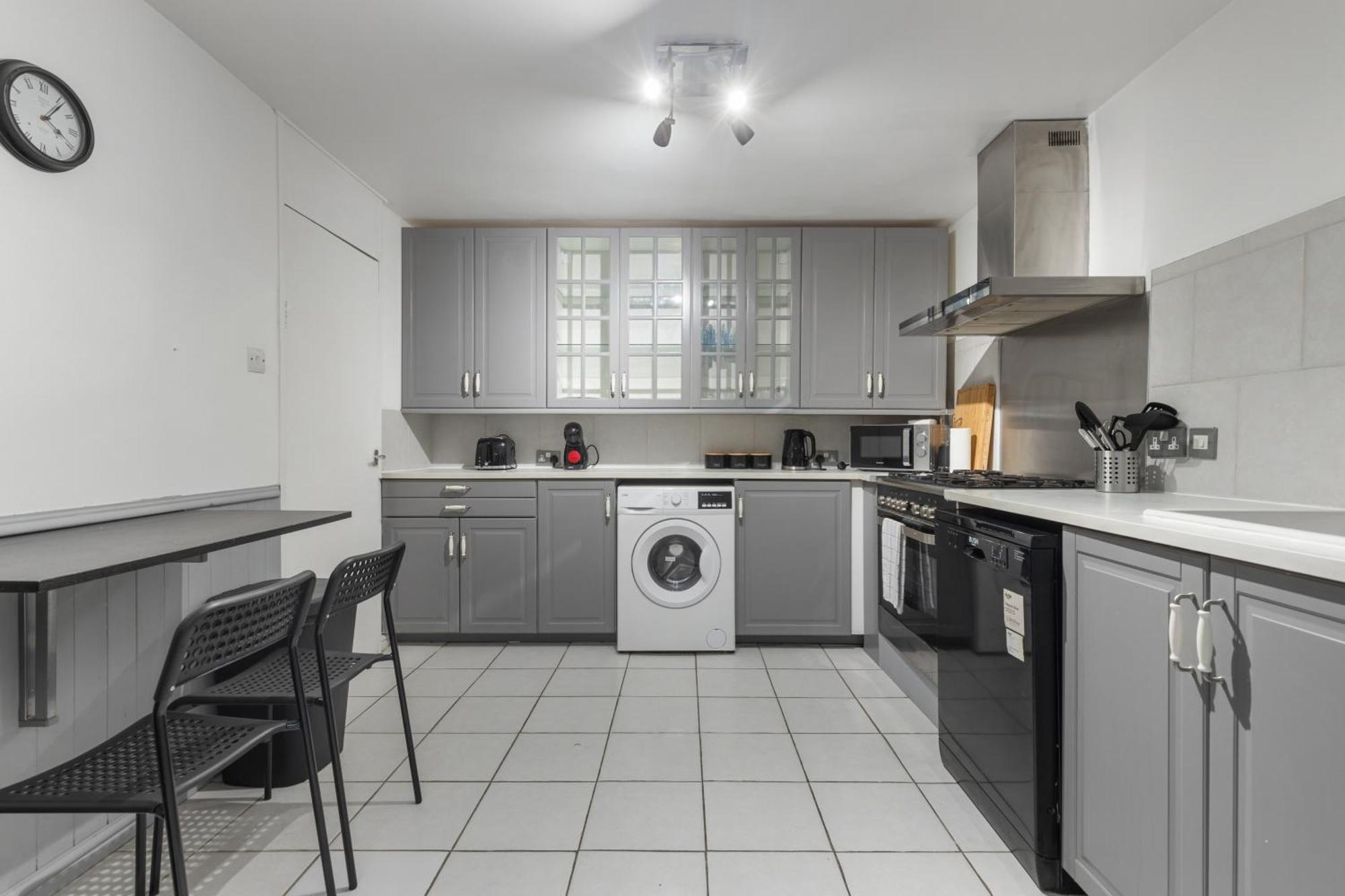 Archway Oasis - Beautiful & Spacious - Close To Ldn *