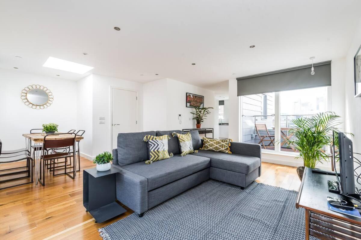 Apartamento Split Level 3 Bedroom Floor Flat *