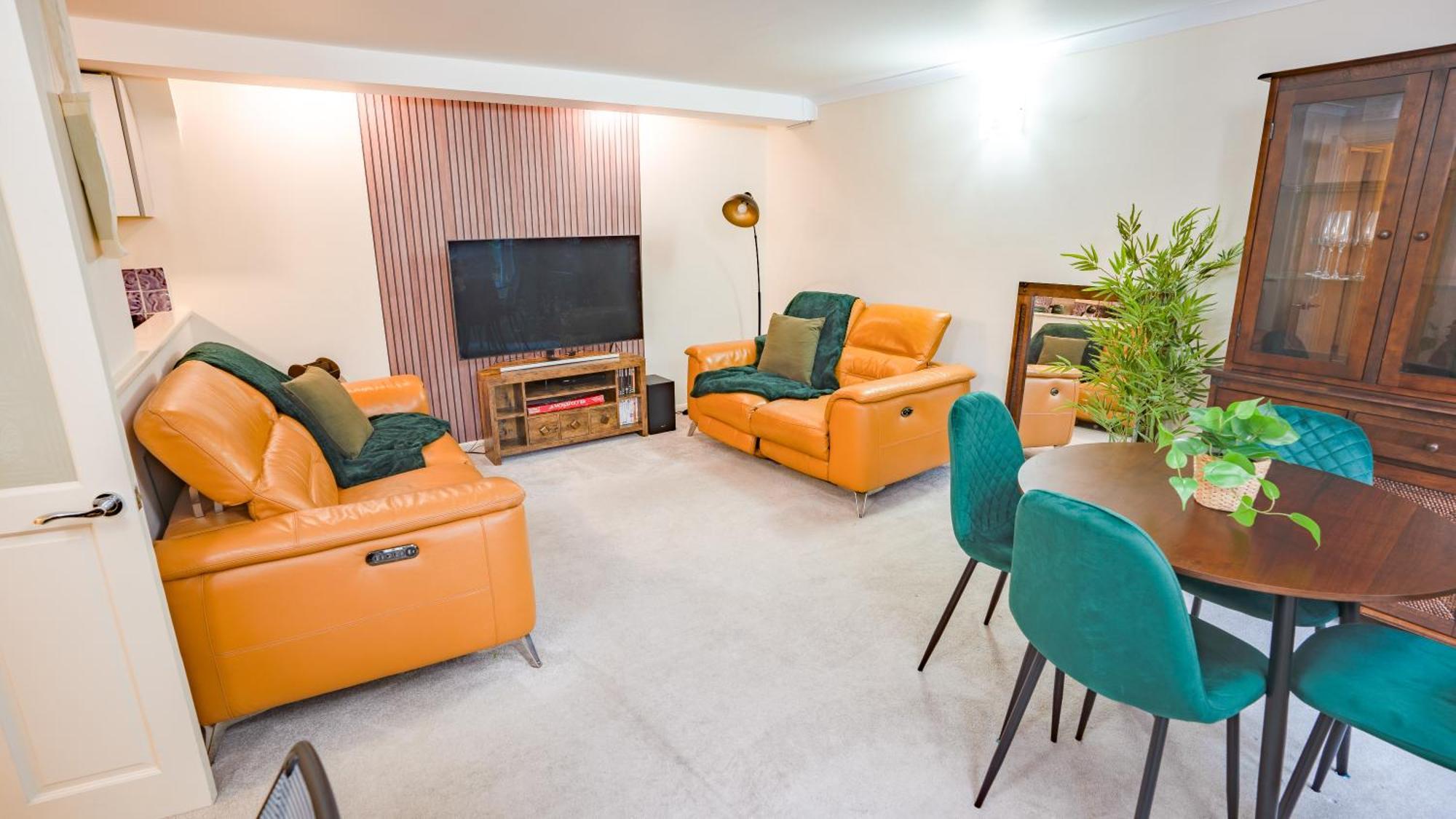 Notting Hill Cozy 2 Bedroom Flat *
