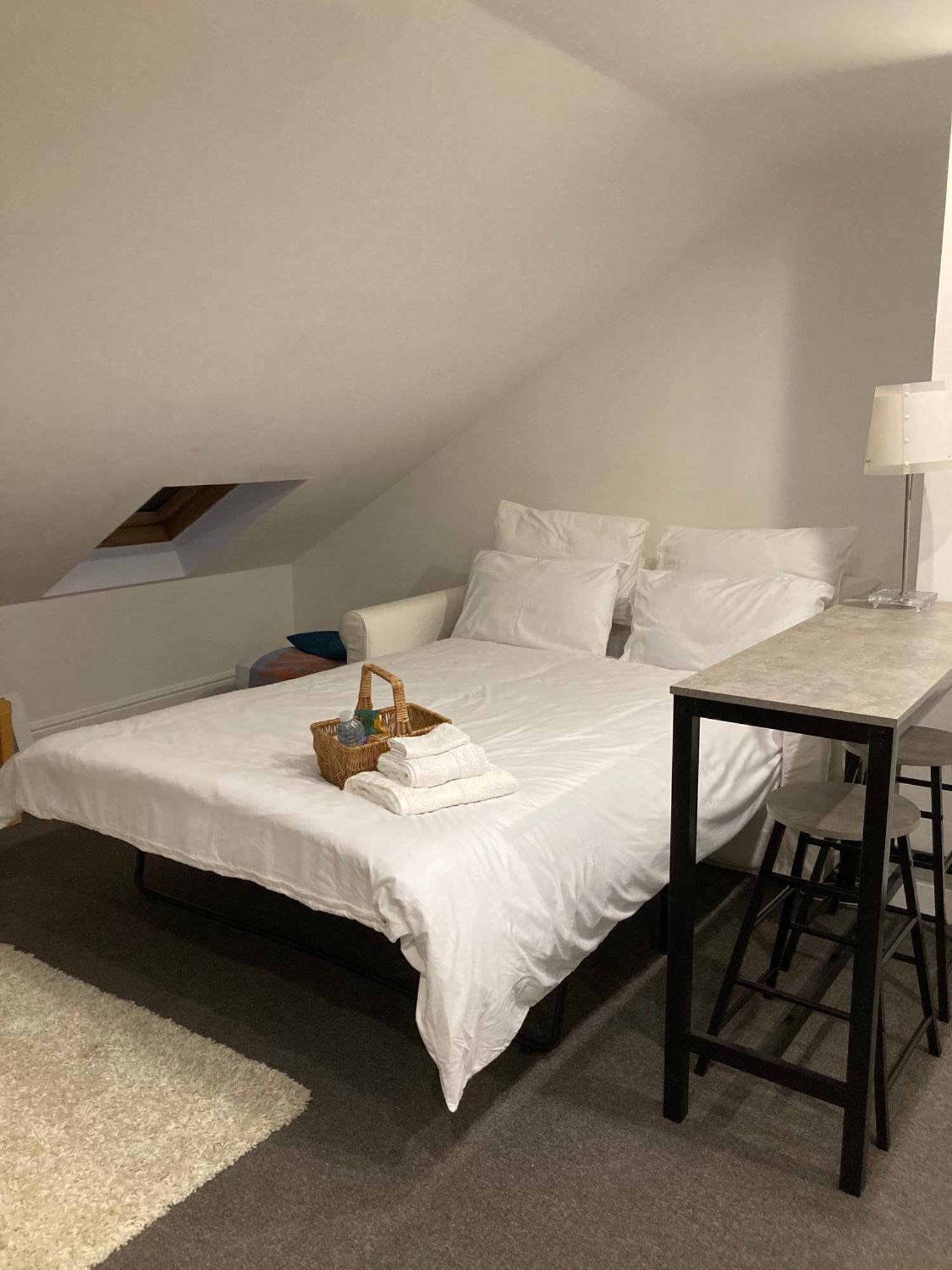 Lovely 1-bed In Walthamstow Apartment *
