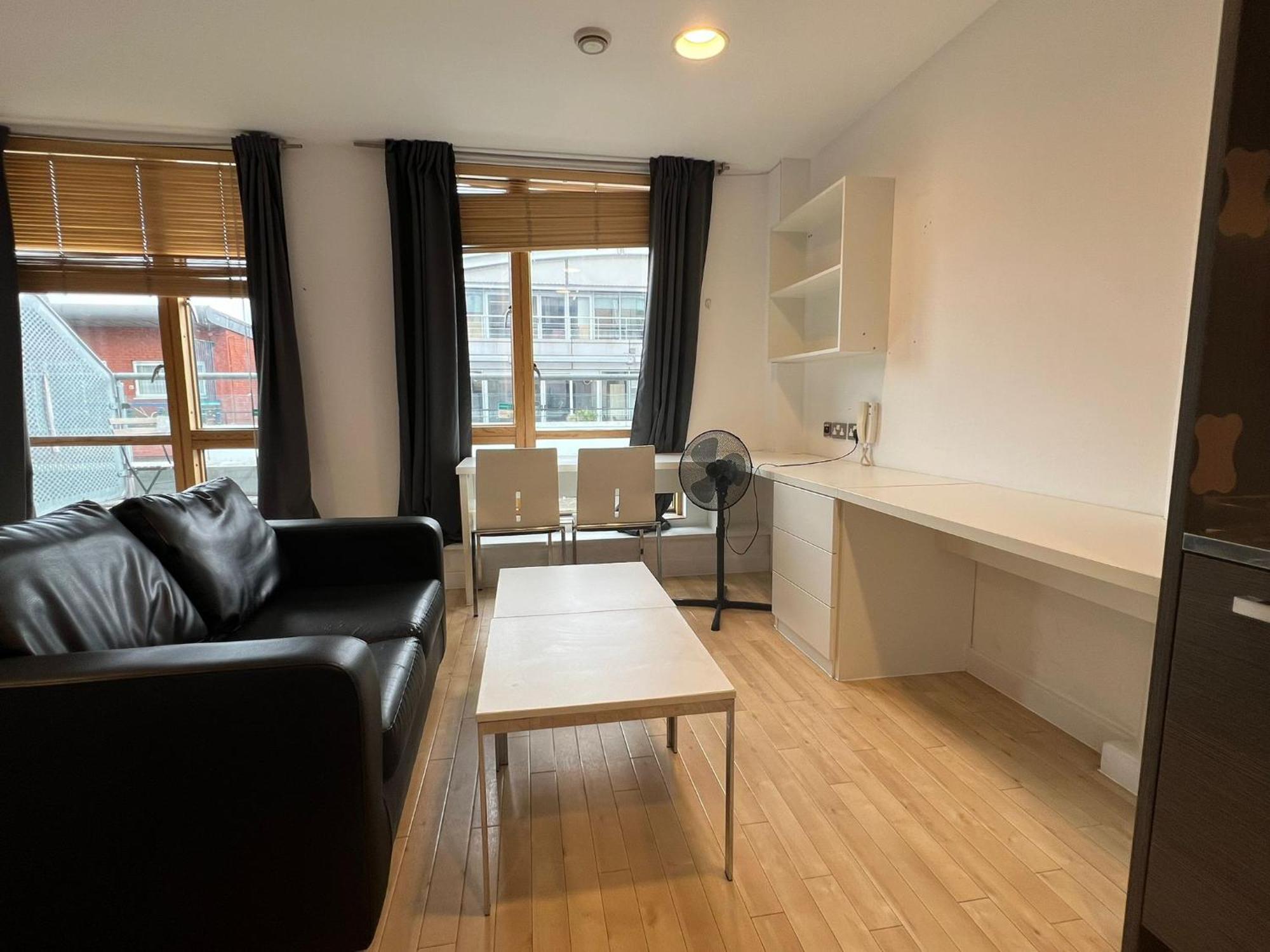 Stuhomes - Arundel House Apartment