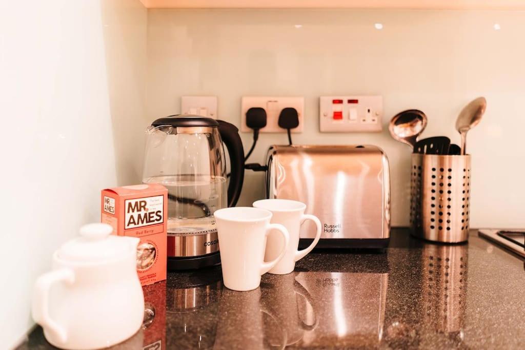 Bright & Modern One Bedroom Flat In Farringdon Apartment