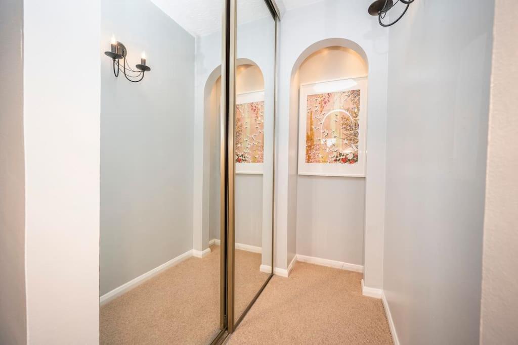 Leilighet Cosy 2 Bedroom Flat Close To Tower Bridge With Free Parking London