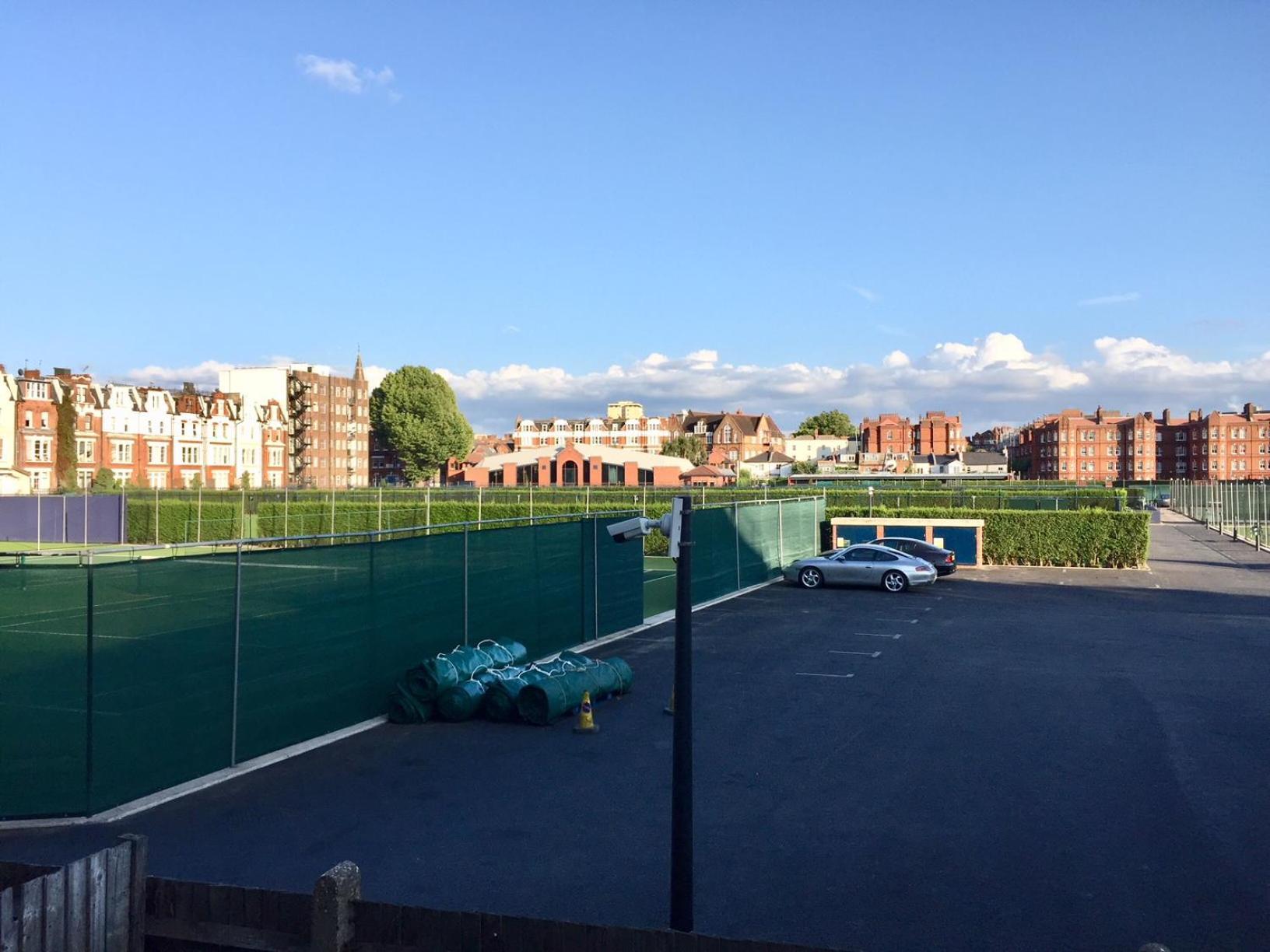 Beautiful One Bedroom Flat With Private Balcony Apartment
