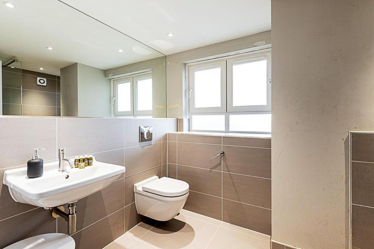 Apartamento Modern With Balcony Londres