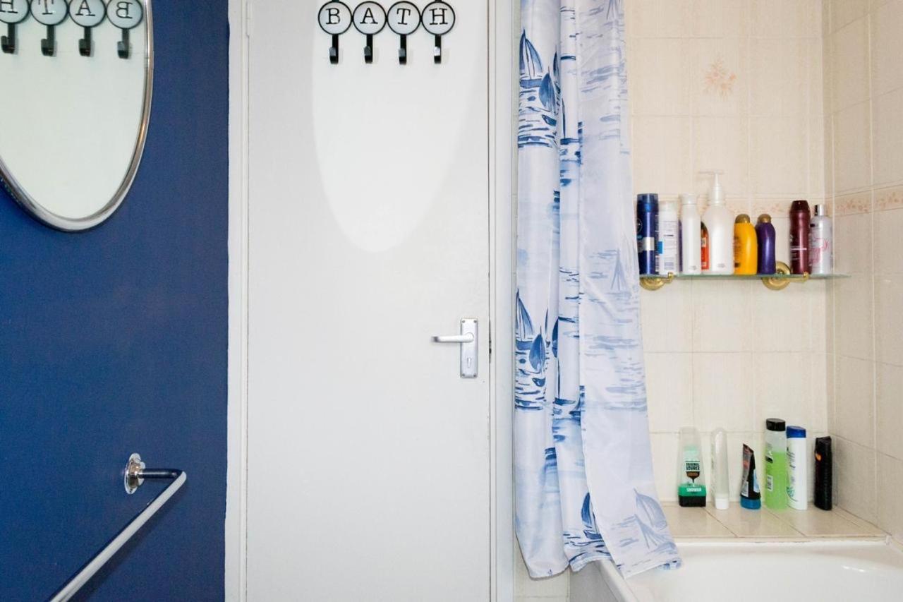 Homestay Affordable Double In Trendy Angel, Islington *