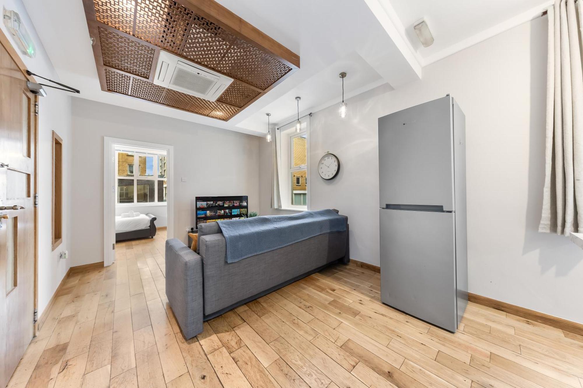 Stylish 1 Bed Canary Wharf - Perfect For Corporate & Tourists *