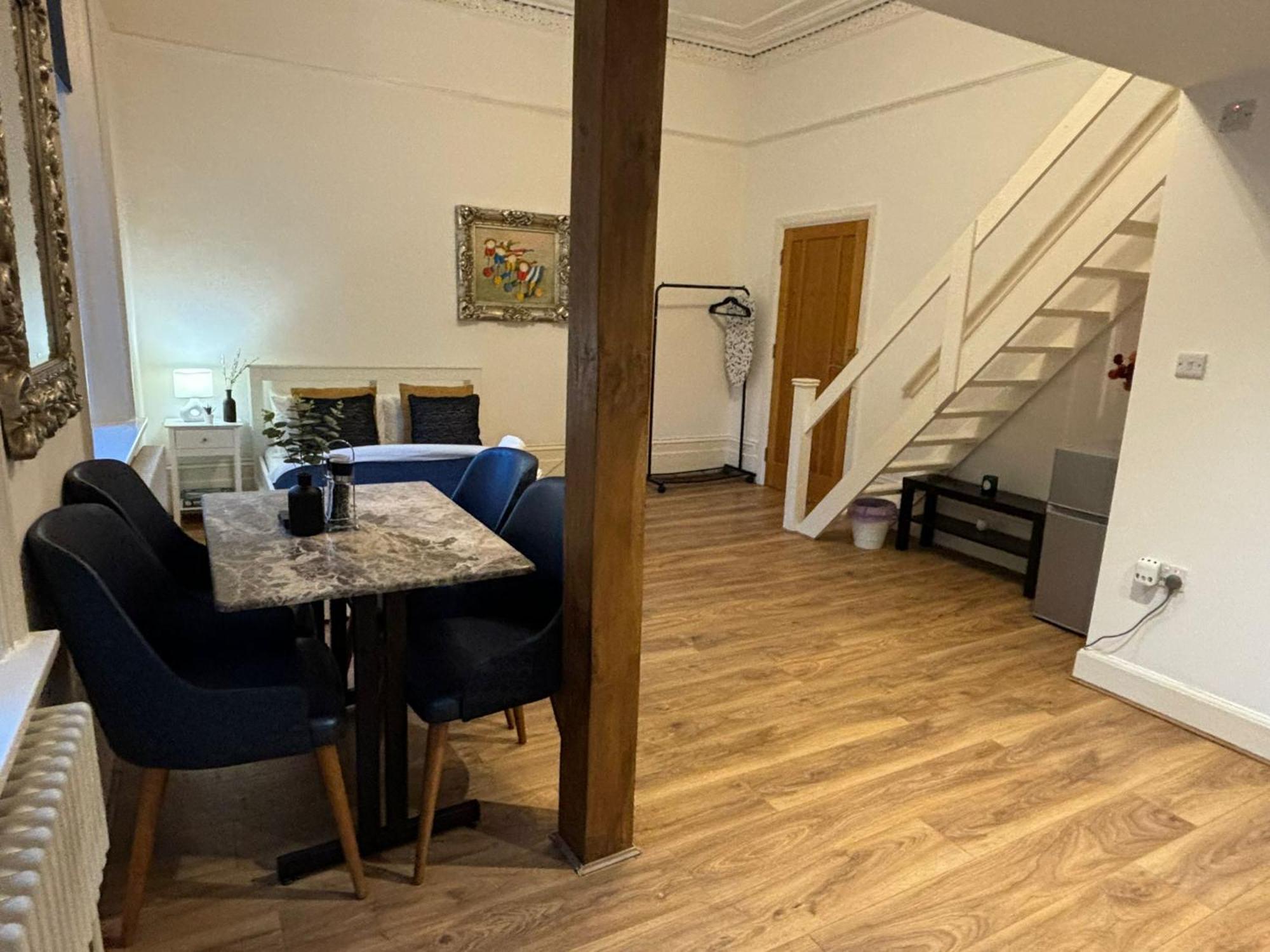 Zee Homes W6 Leilighet London