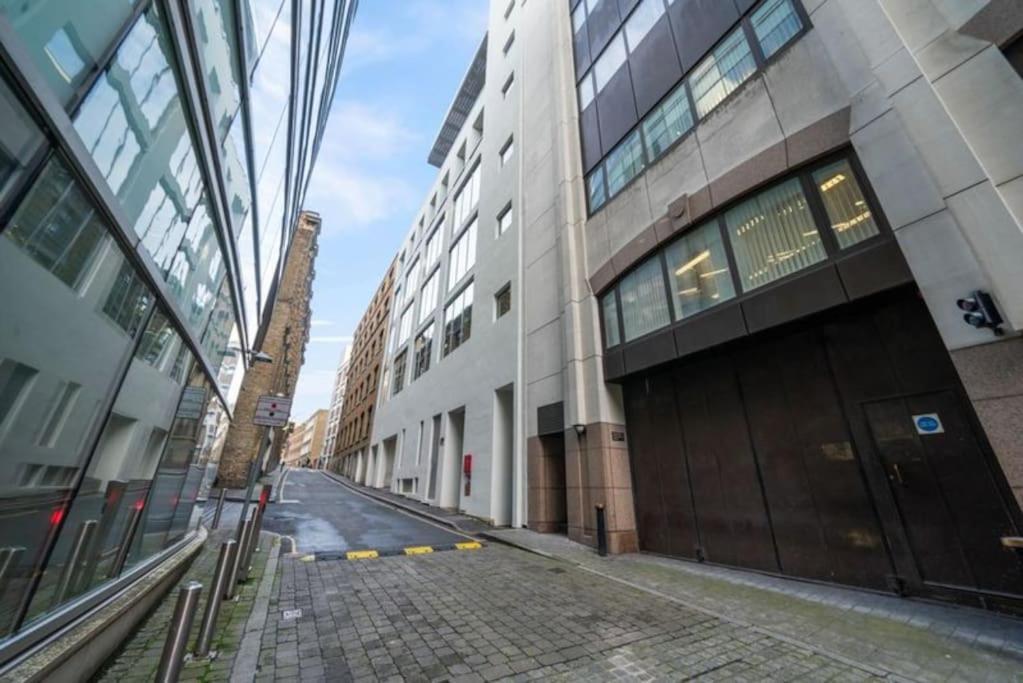 Stylish And Very With Balcony Appartement Londen