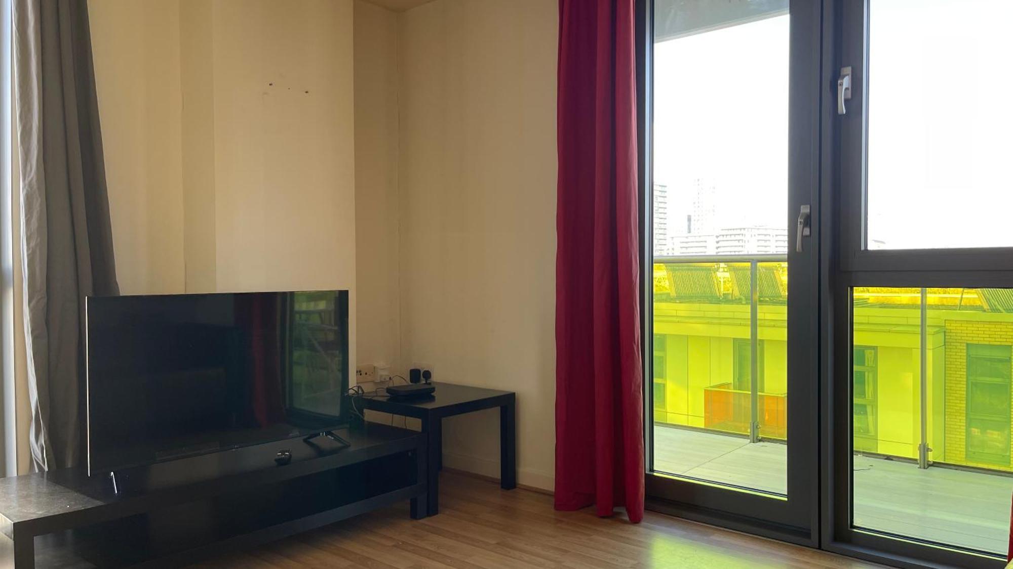 Stratford 2 Bedroom With 2 Bathrooms & Great Links London
