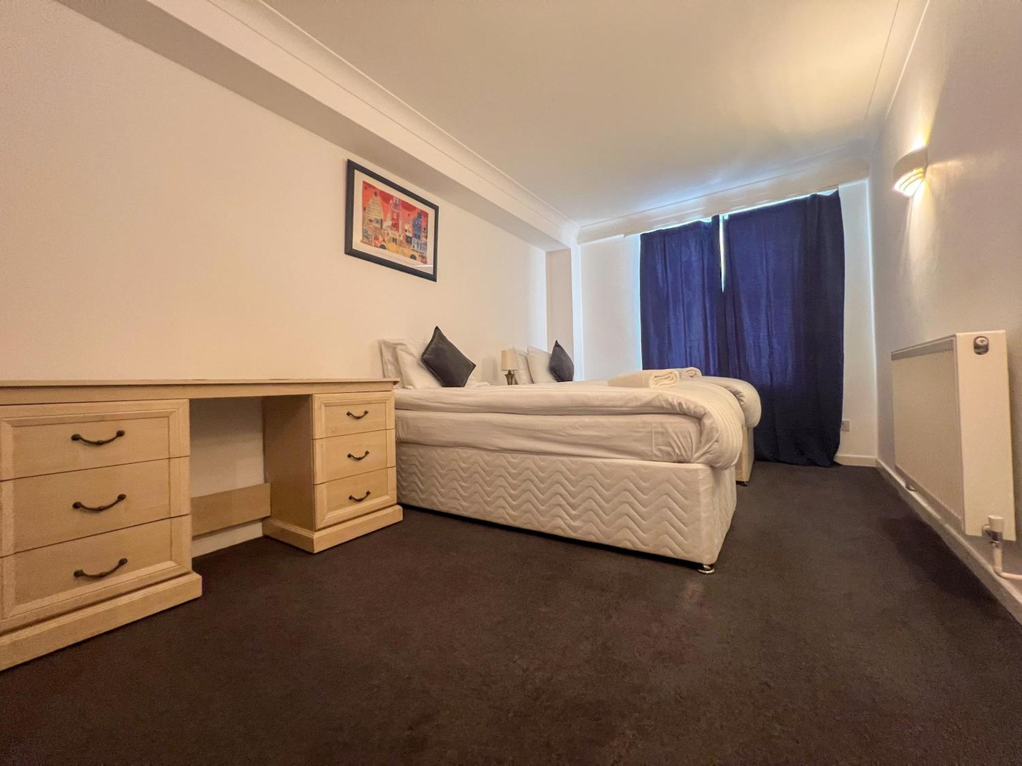 Collection In Prestigious Mayfair Location Apartment
