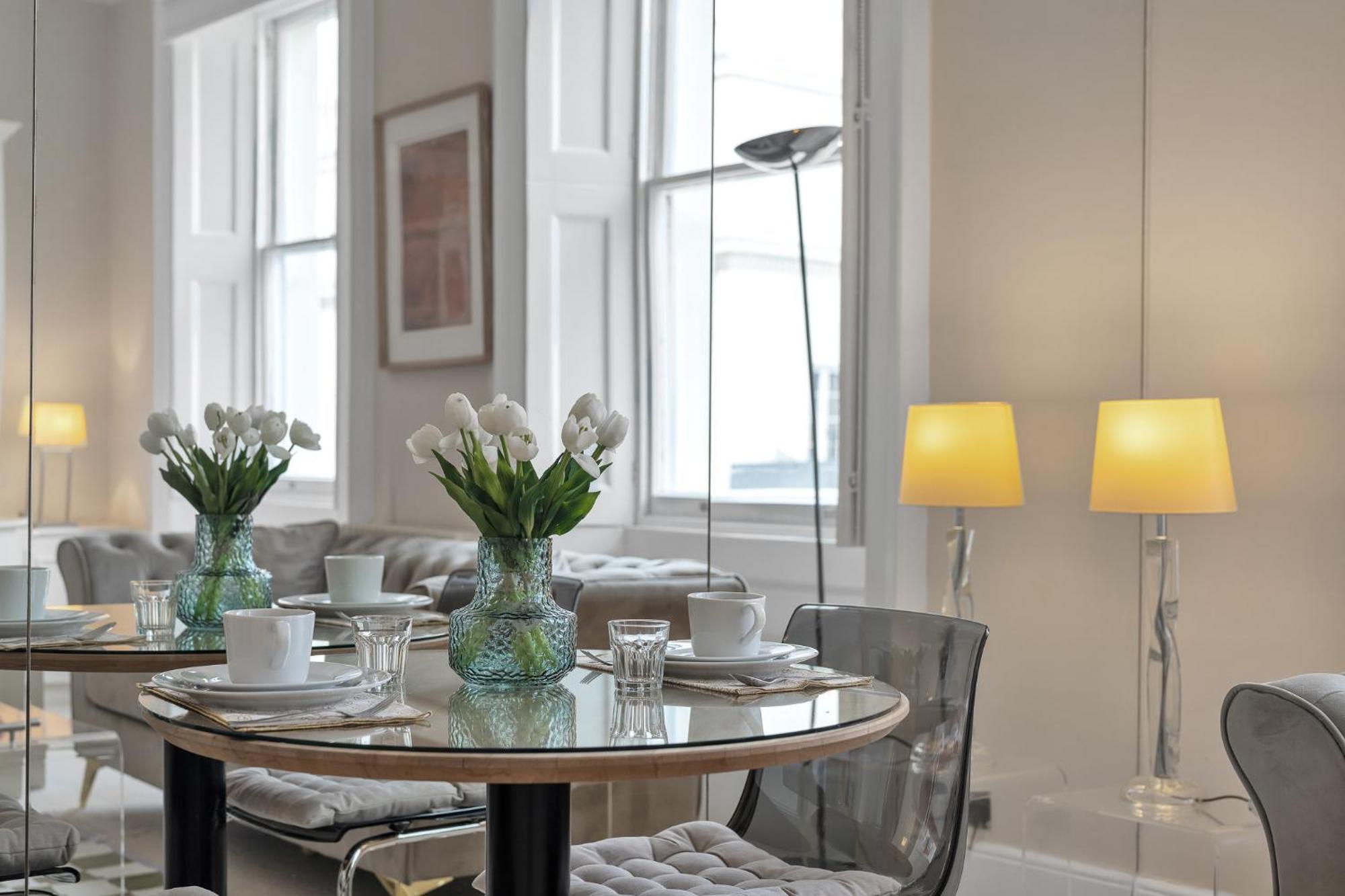 Belgravia Apartment