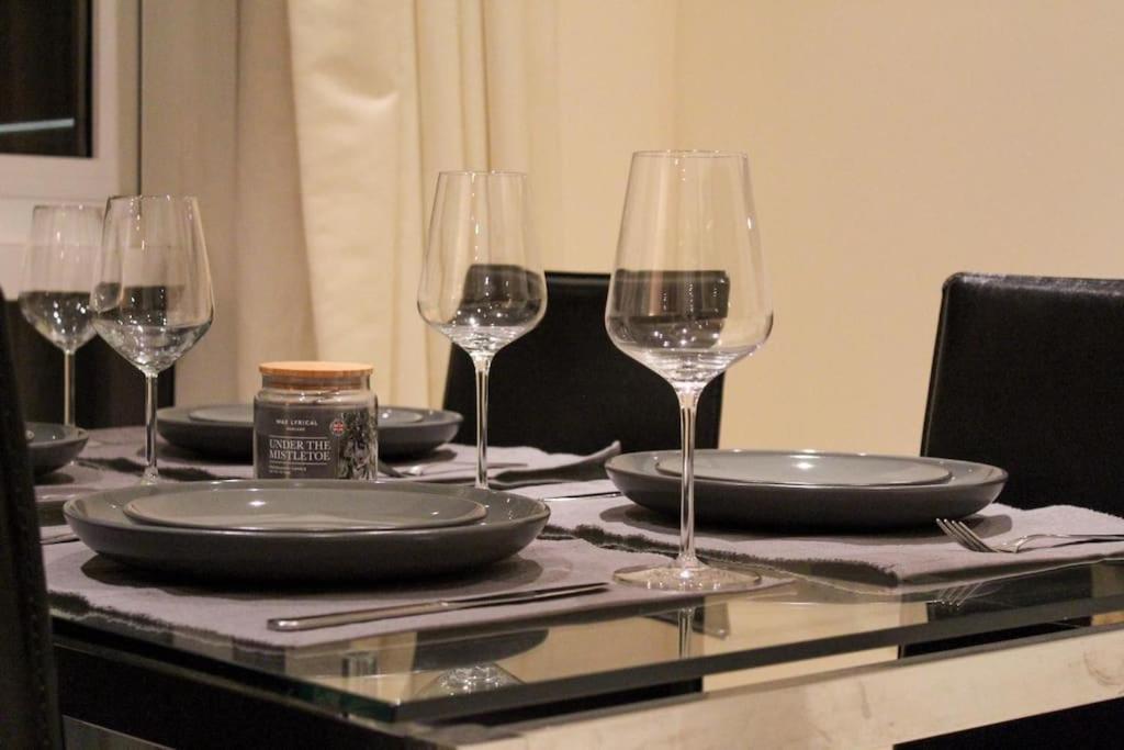 Luxury Battersea Park - Chelsea Bridge - Battersea Power Station * London